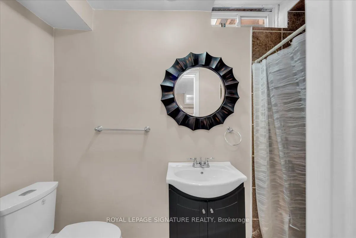 16 Nectarine Crescent