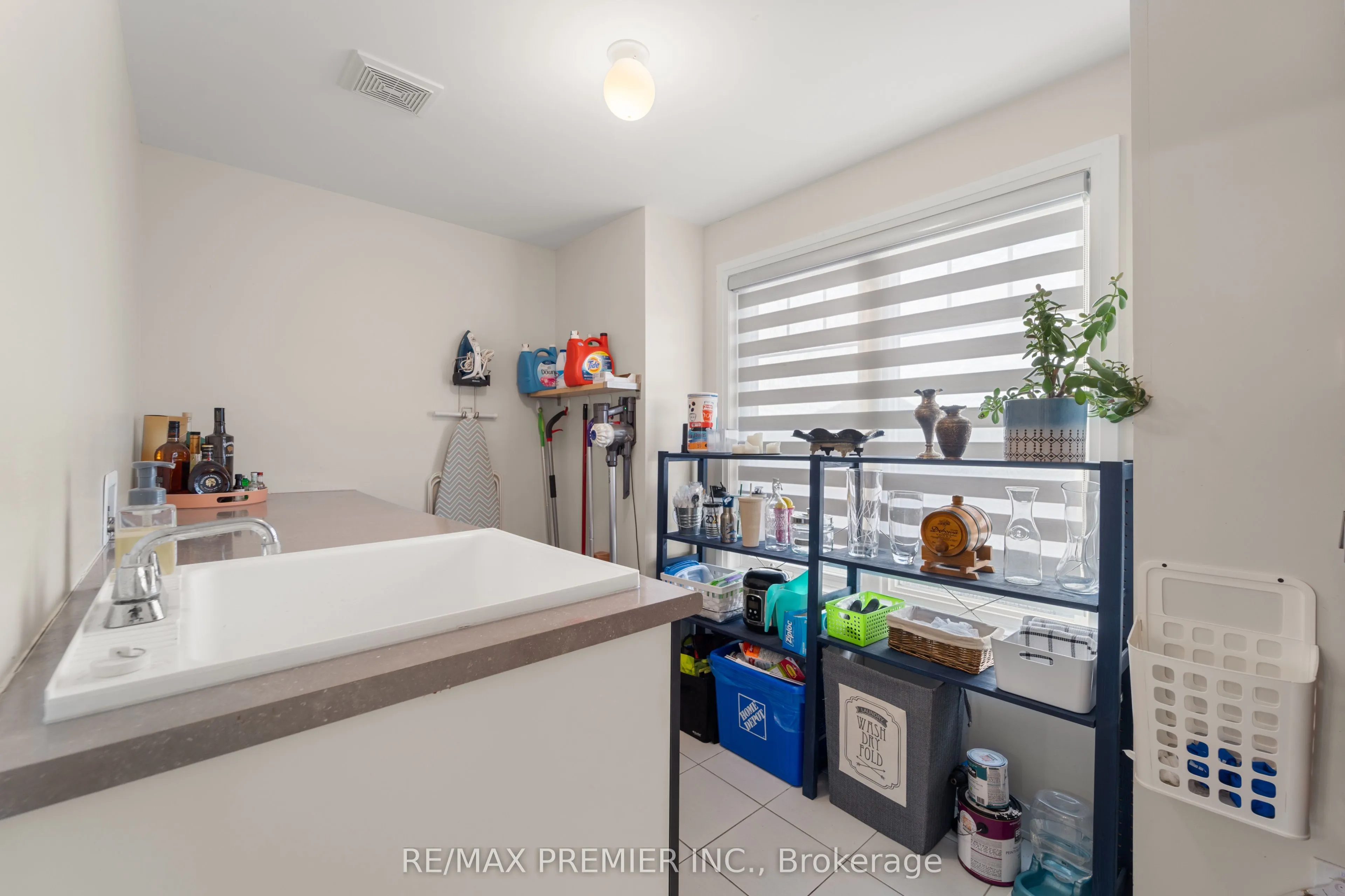 29 Oliana Way