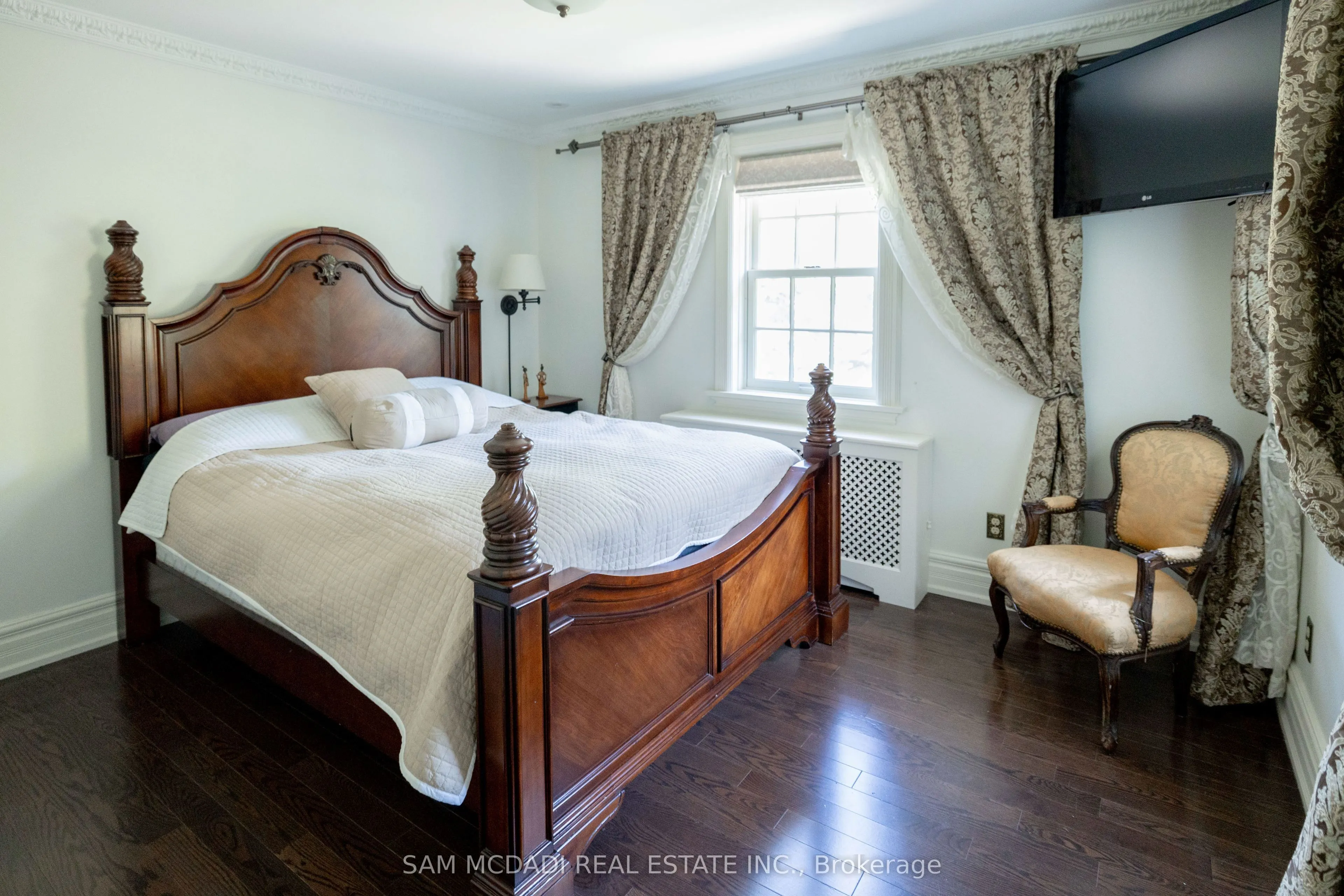 246 Riverside Drive