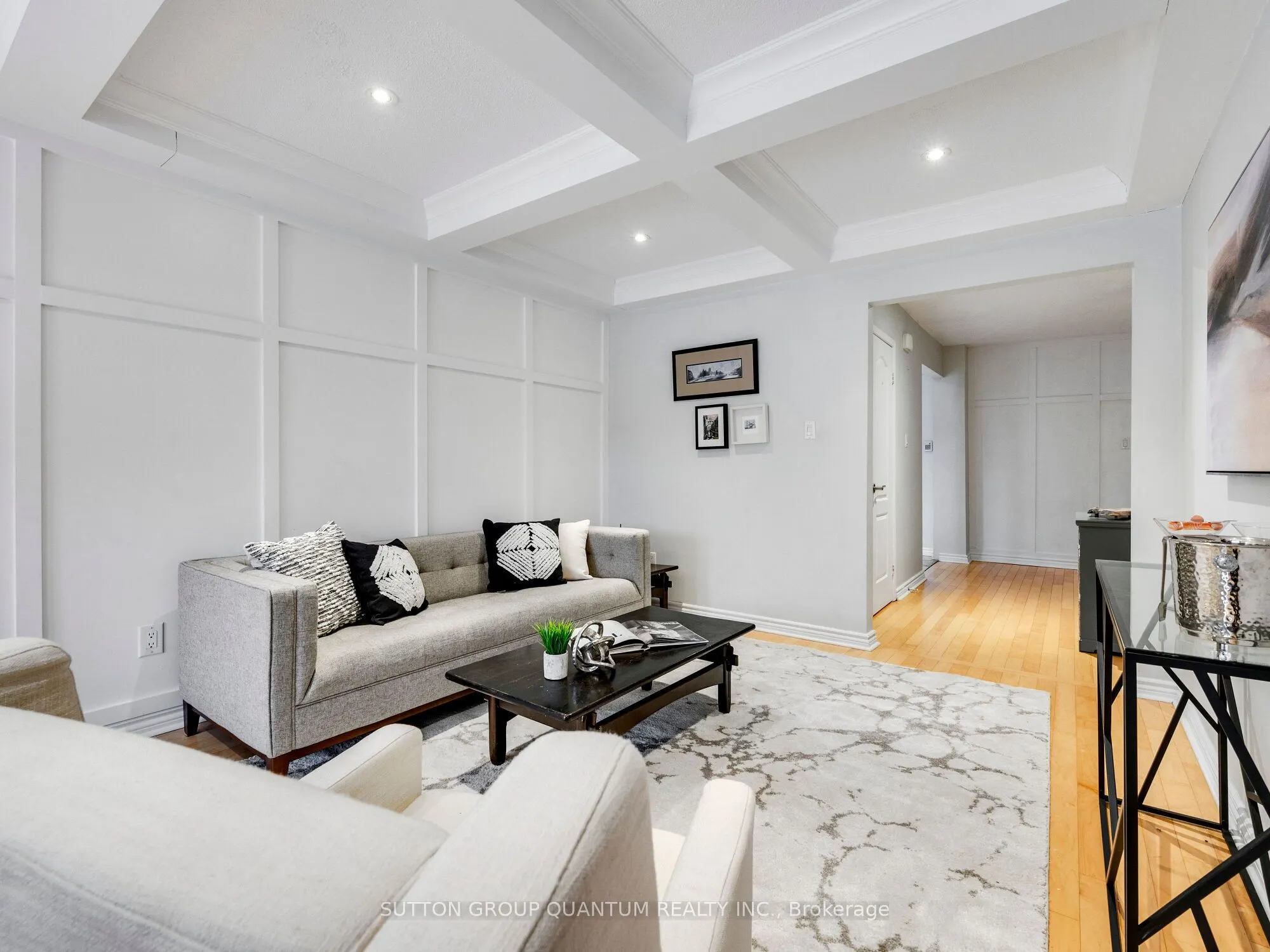 4423 Sawmill Valley Drive