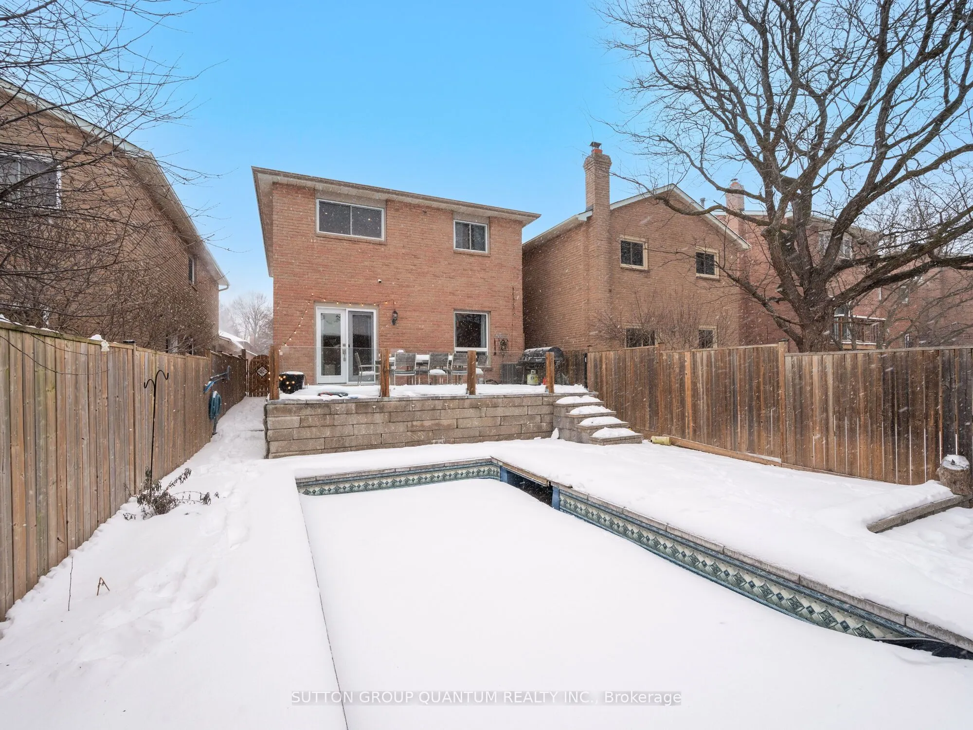4423 Sawmill Valley Drive