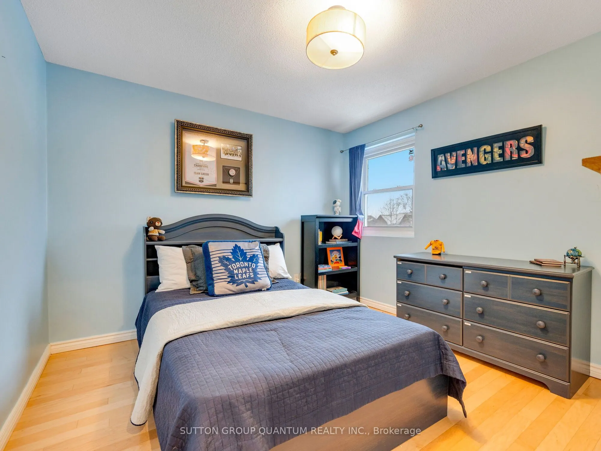 4423 Sawmill Valley Drive