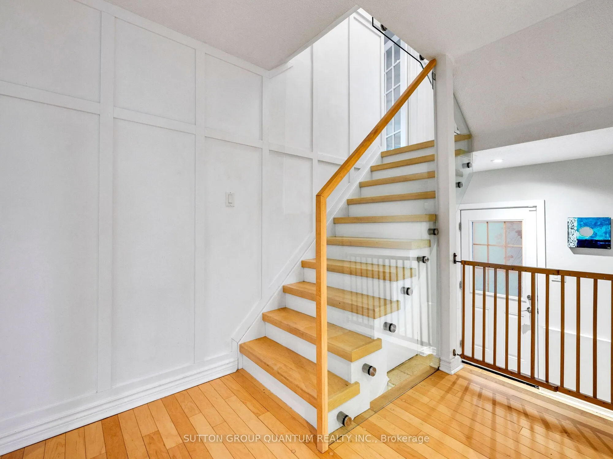 4423 Sawmill Valley Drive