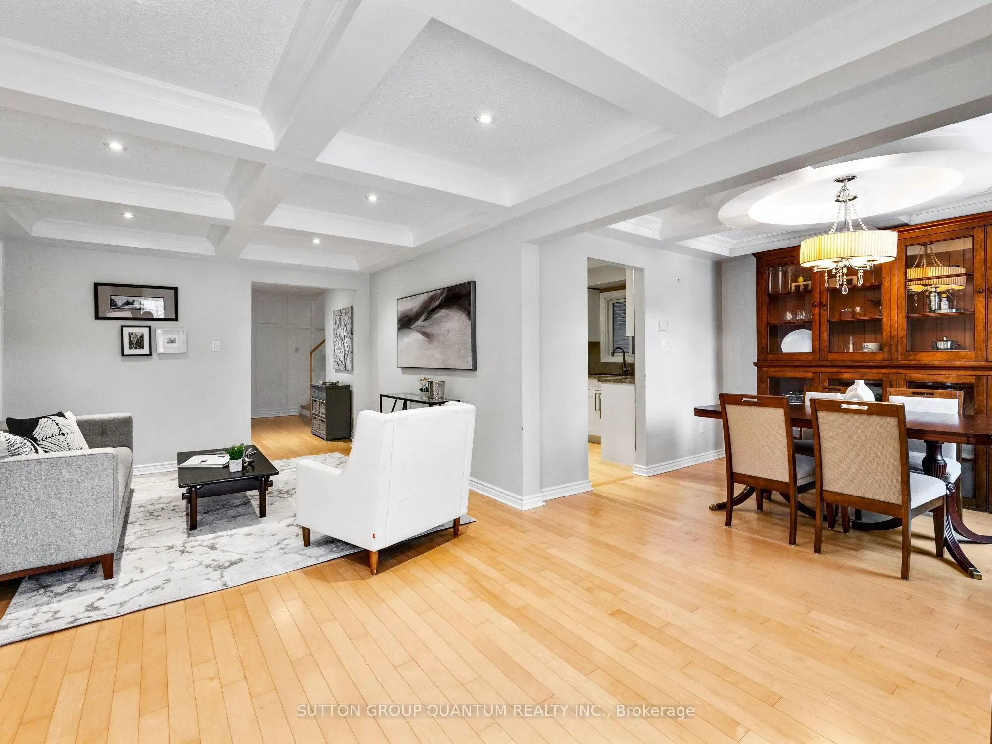 4423 Sawmill Valley Drive