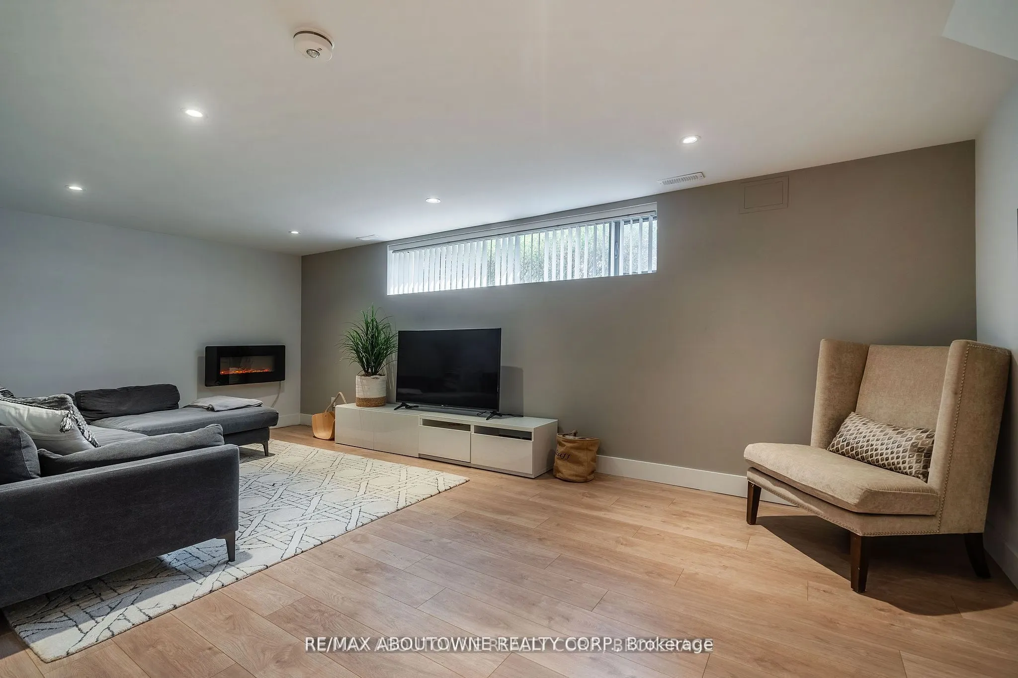 561 Rebecca Street