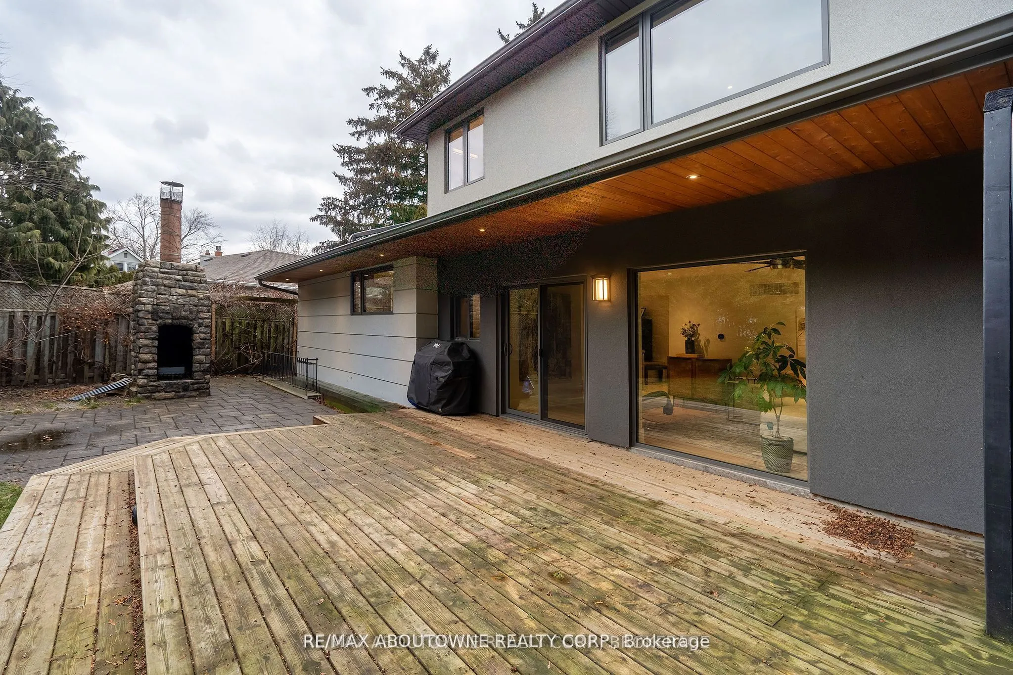 561 Rebecca Street