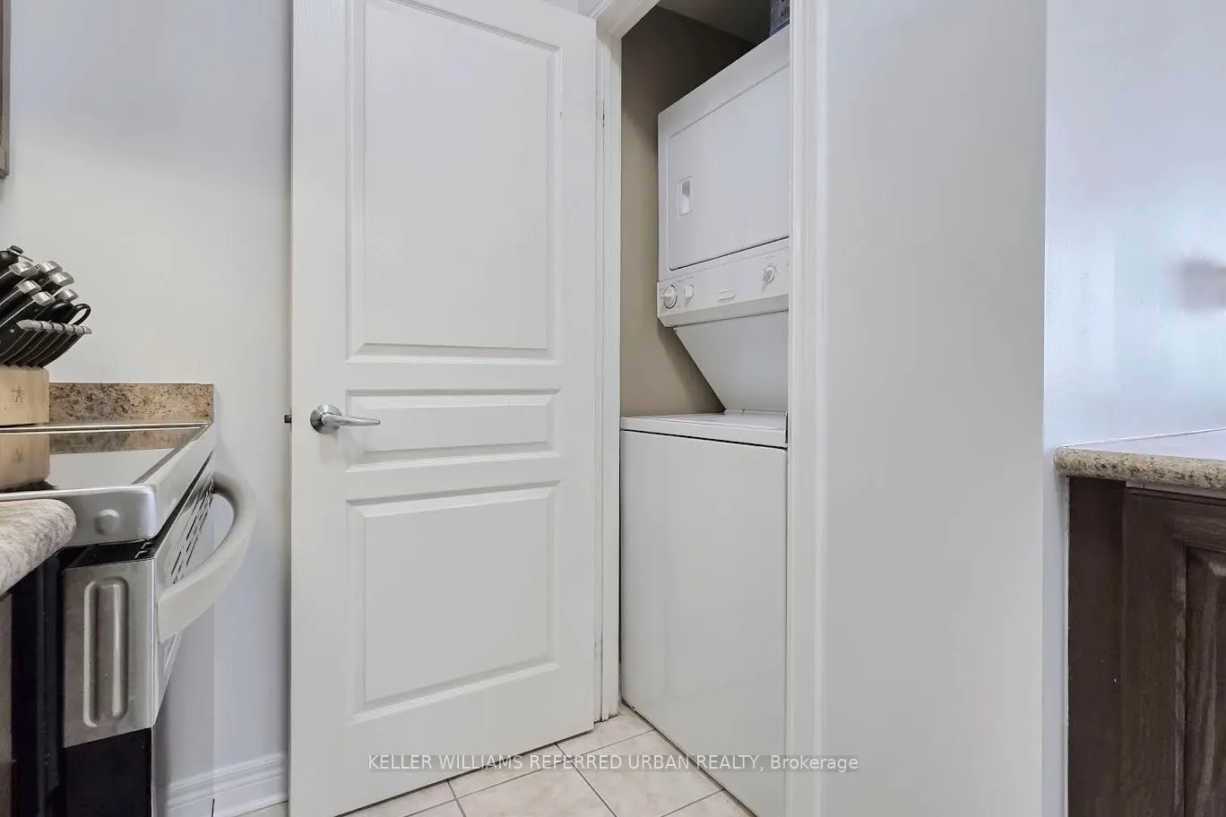 1415 Lawrence Avenue W, #214