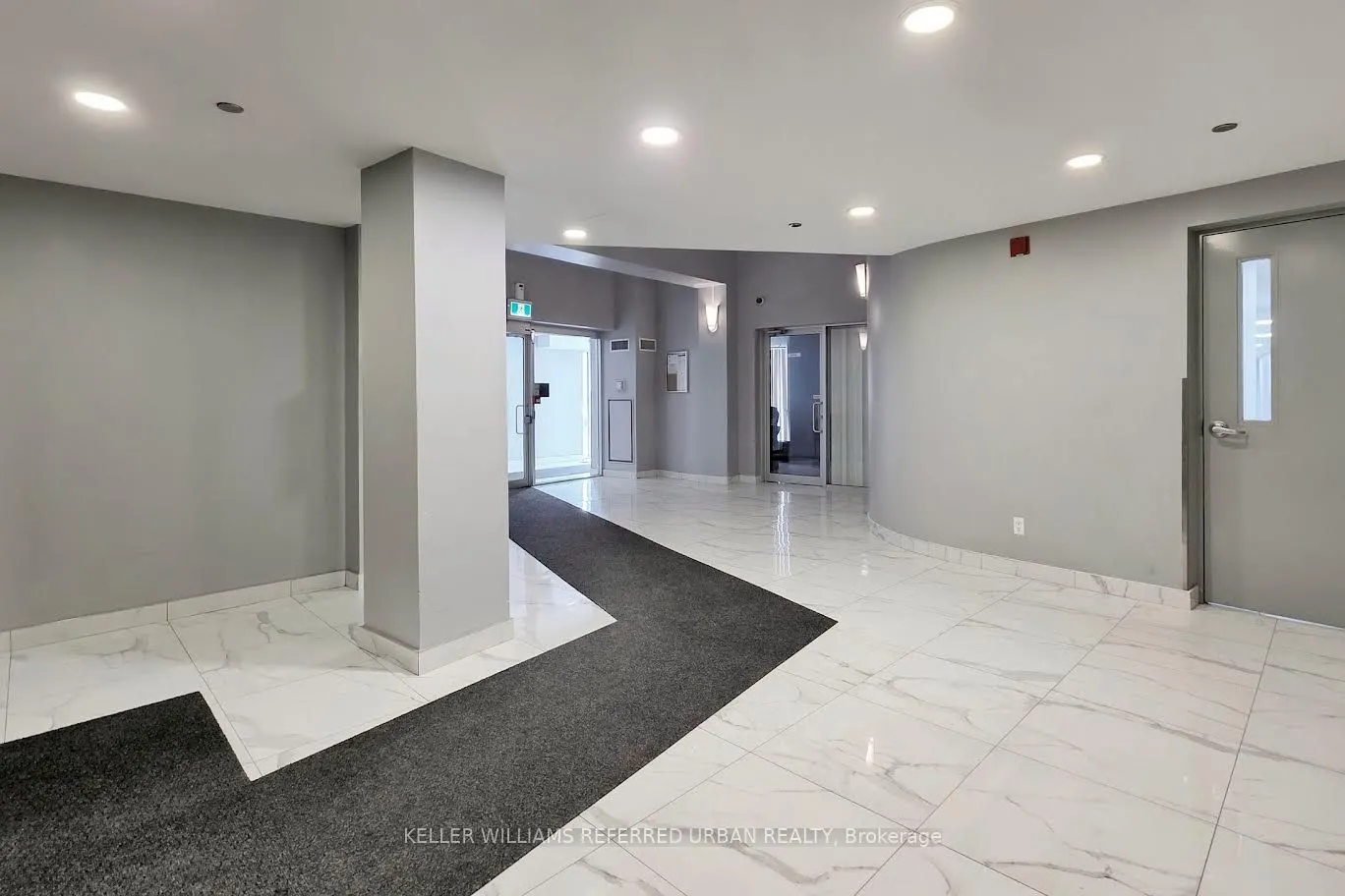 1415 Lawrence Avenue W, #214