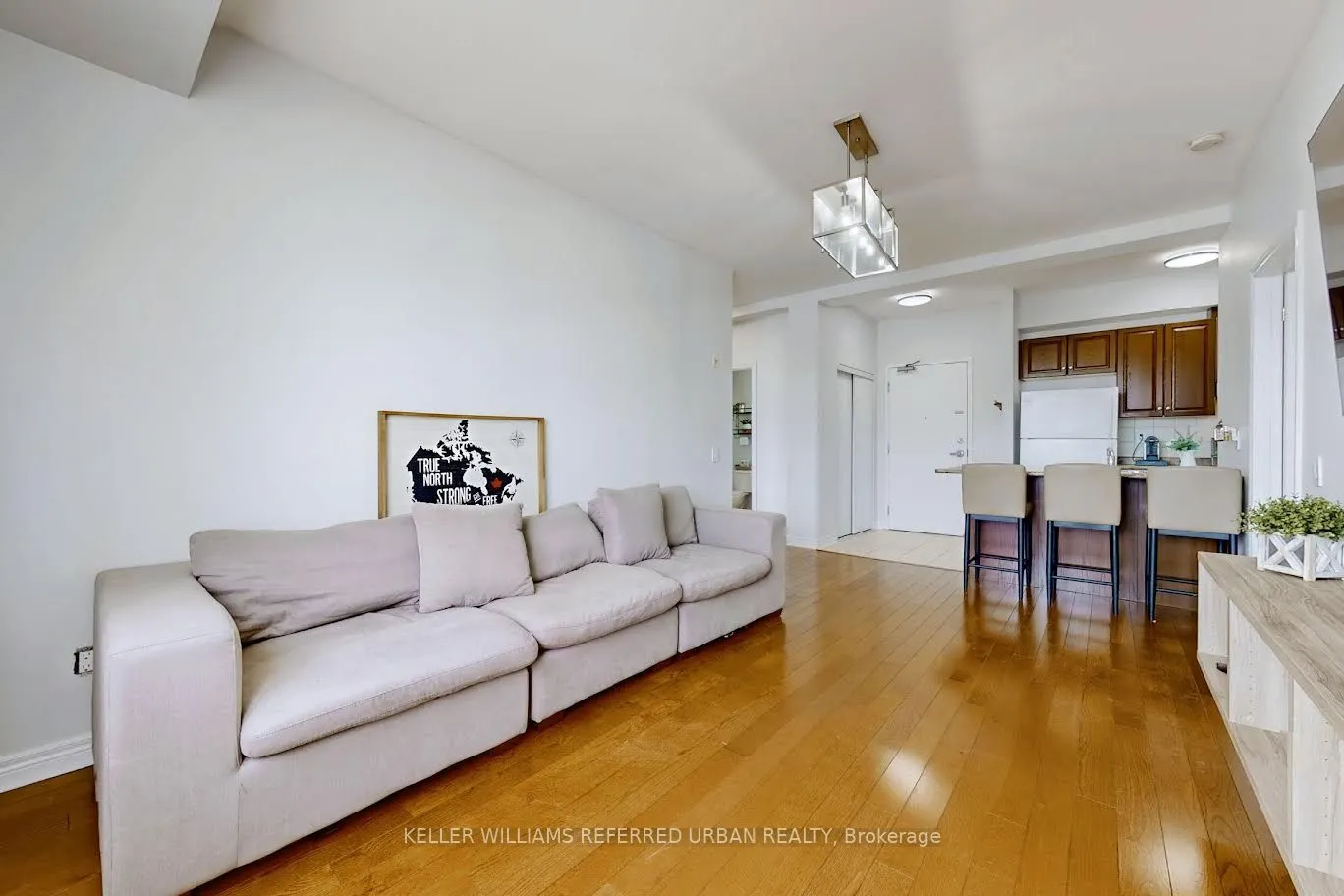 1415 Lawrence Avenue W, #214