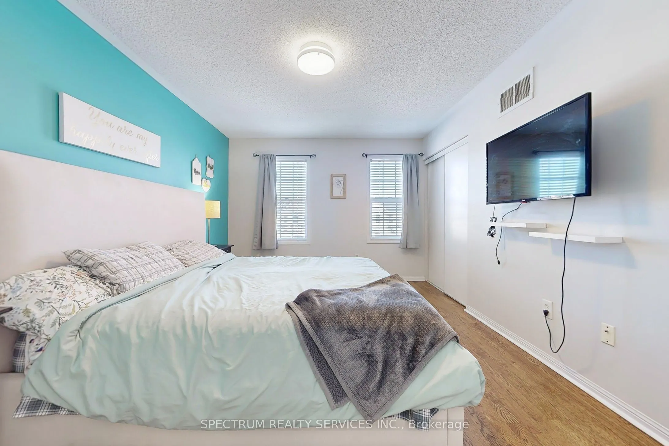 1528 Evans Terrace