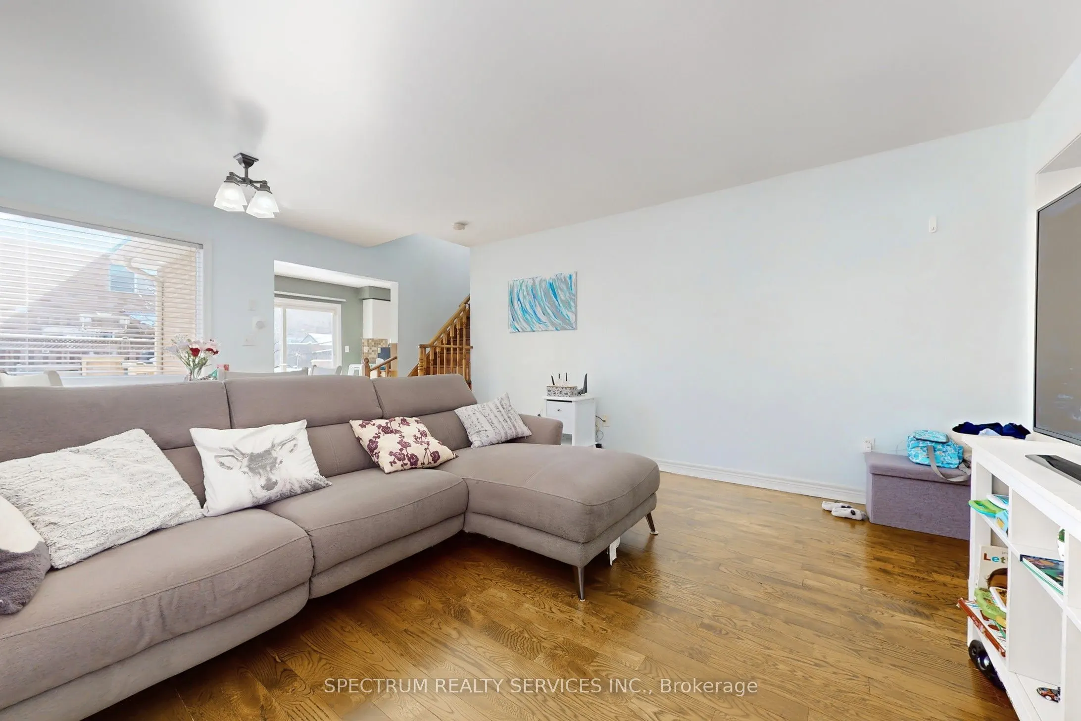 1528 Evans Terrace