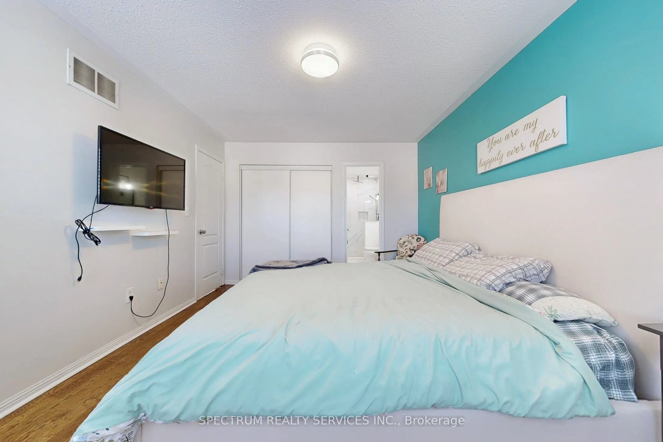 1528 Evans Terrace