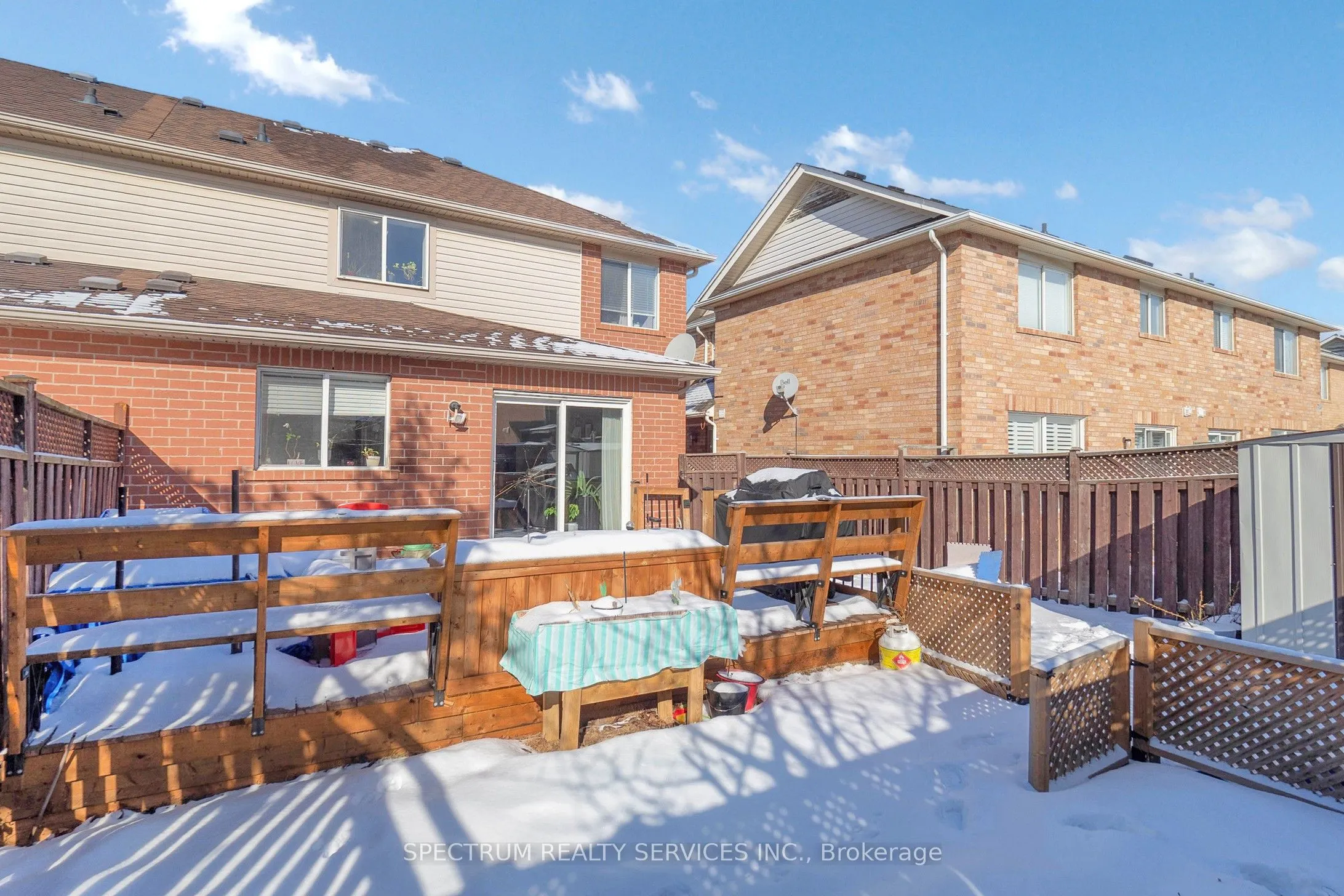 1528 Evans Terrace