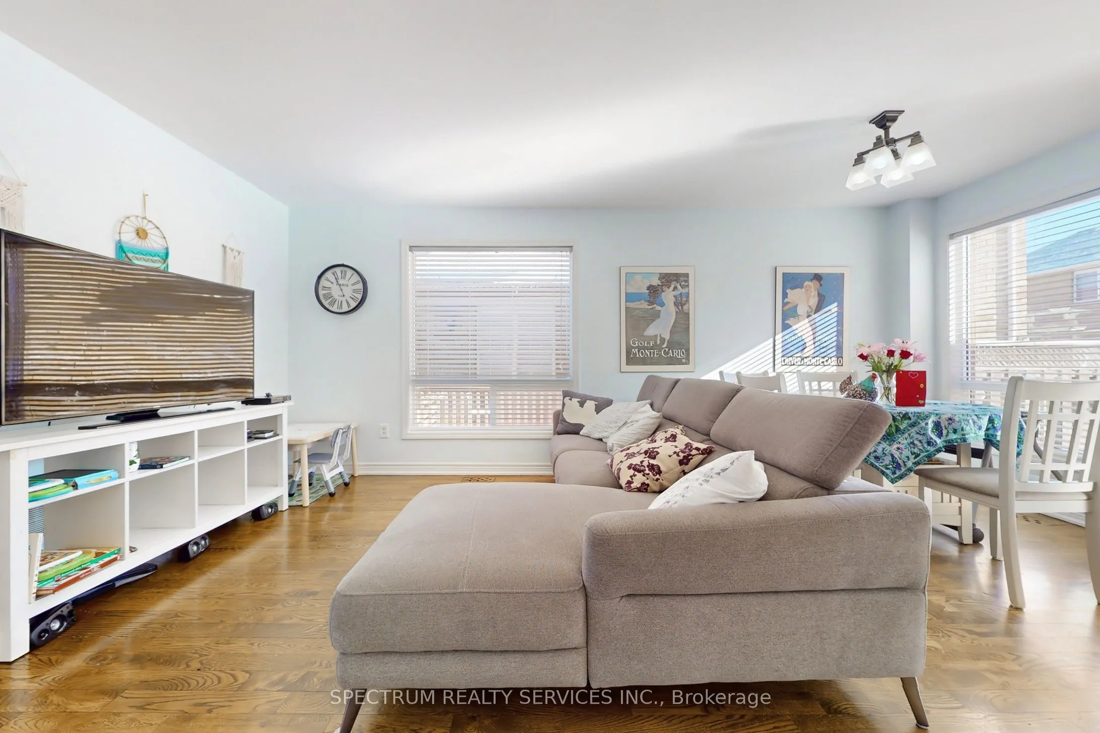 1528 Evans Terrace