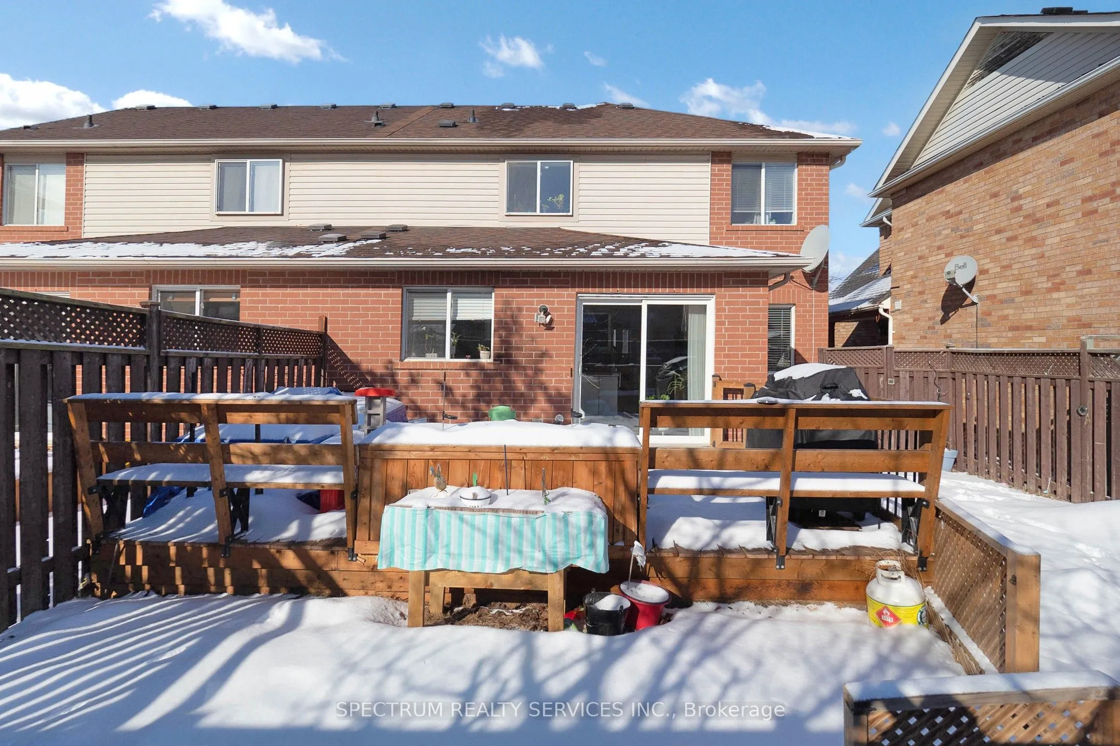 1528 Evans Terrace