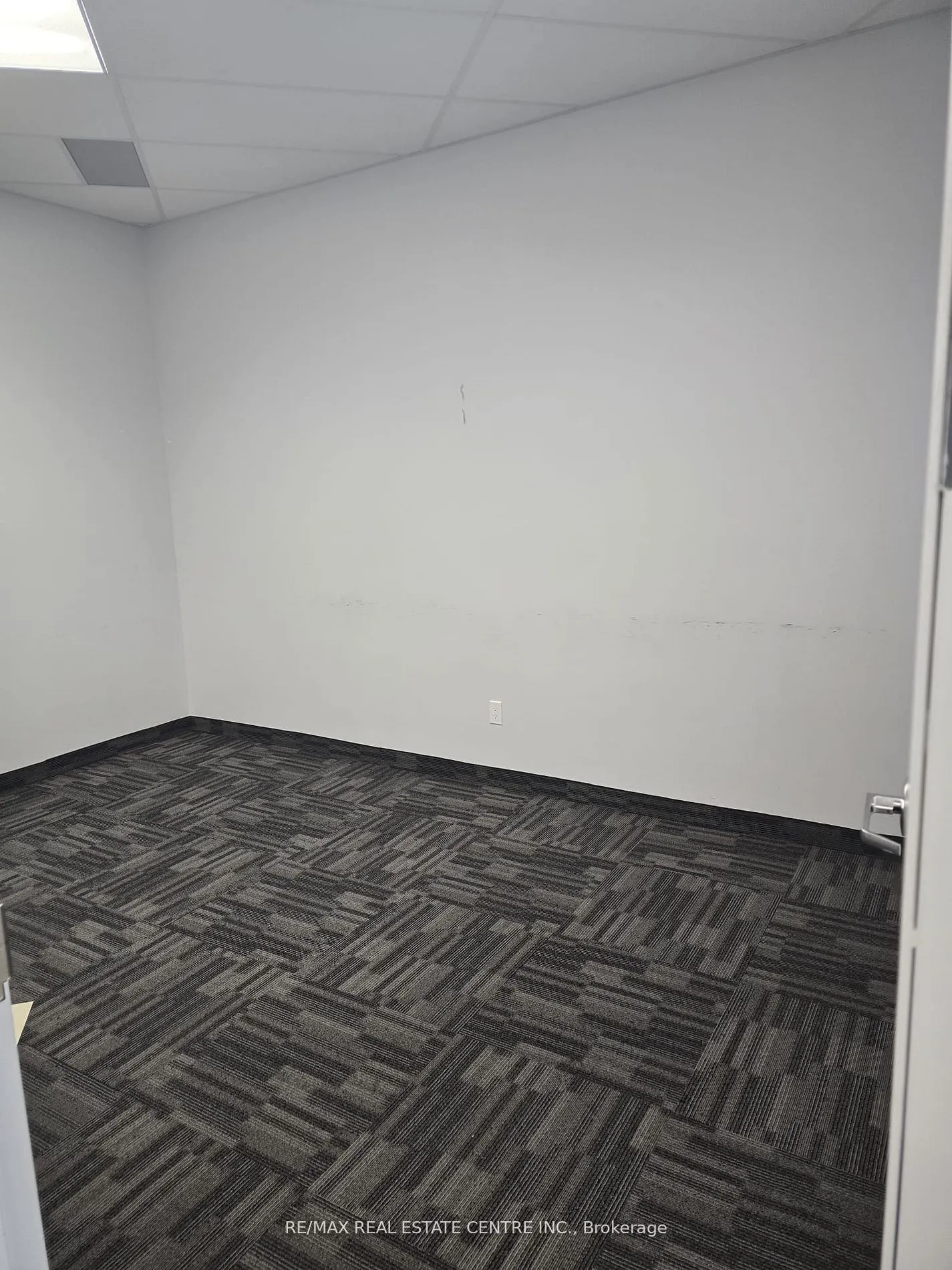 30 Topflight Drive, #8A