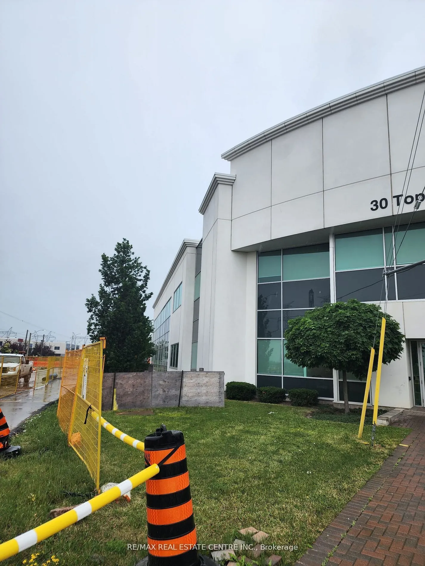 30 Topflight Drive, #8A