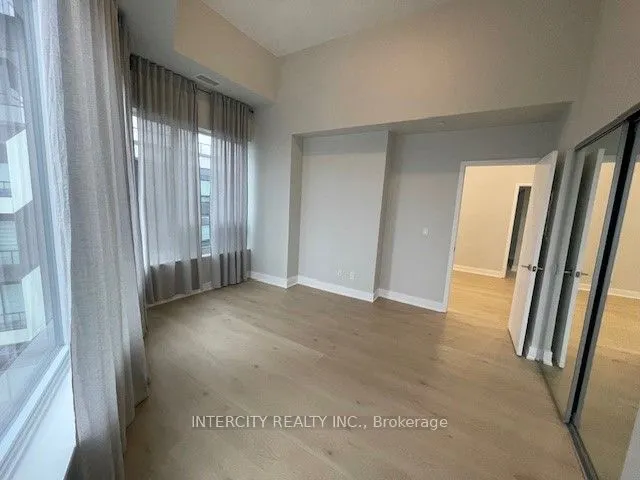 297 Oak Walk Drive, #409