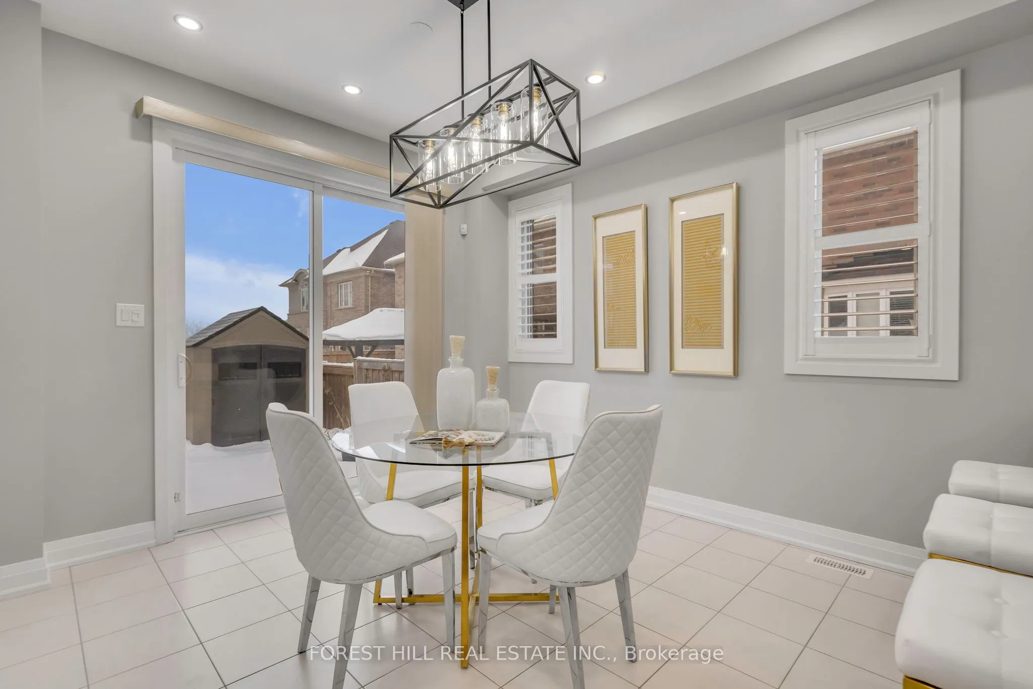 19 Waterwide Crescent