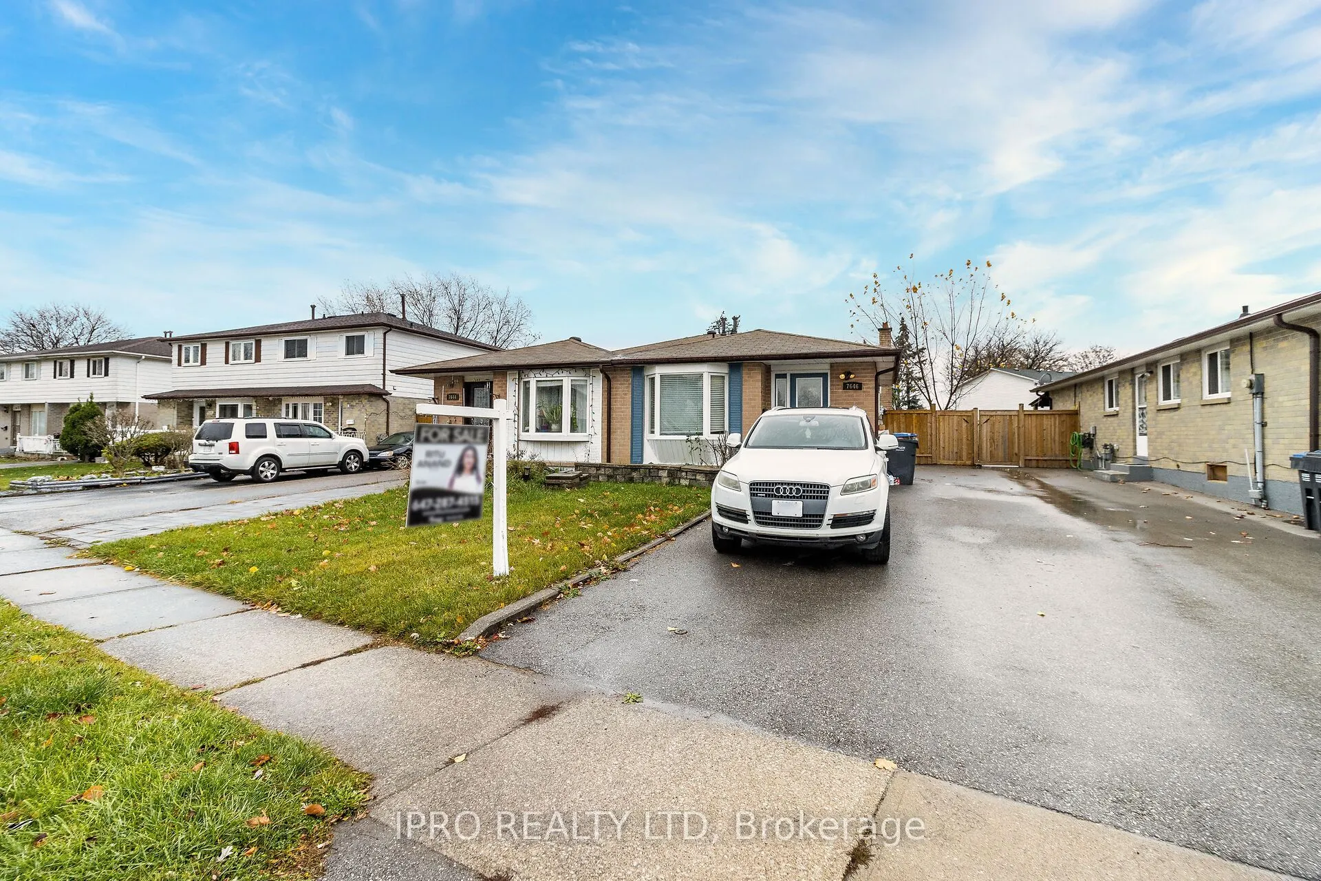 7646 Priory Crescent