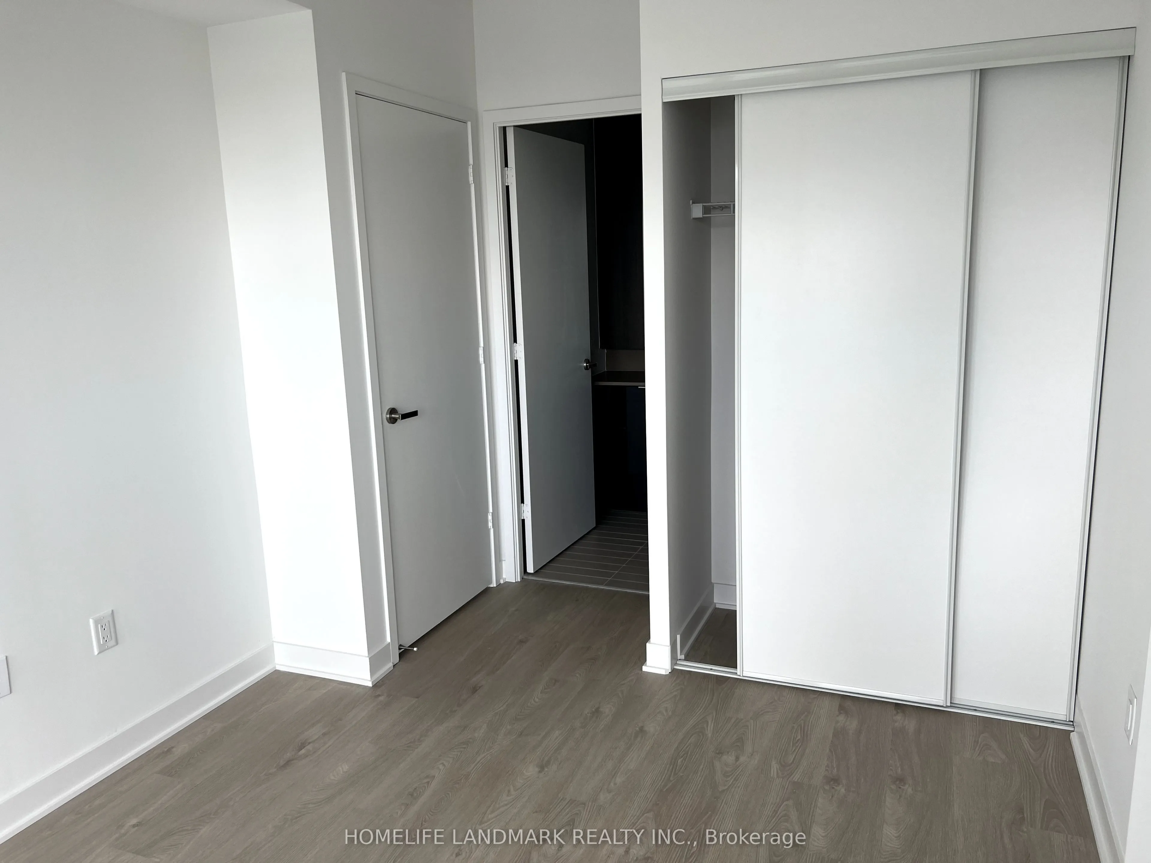3900 Confederation Parkway, #1501