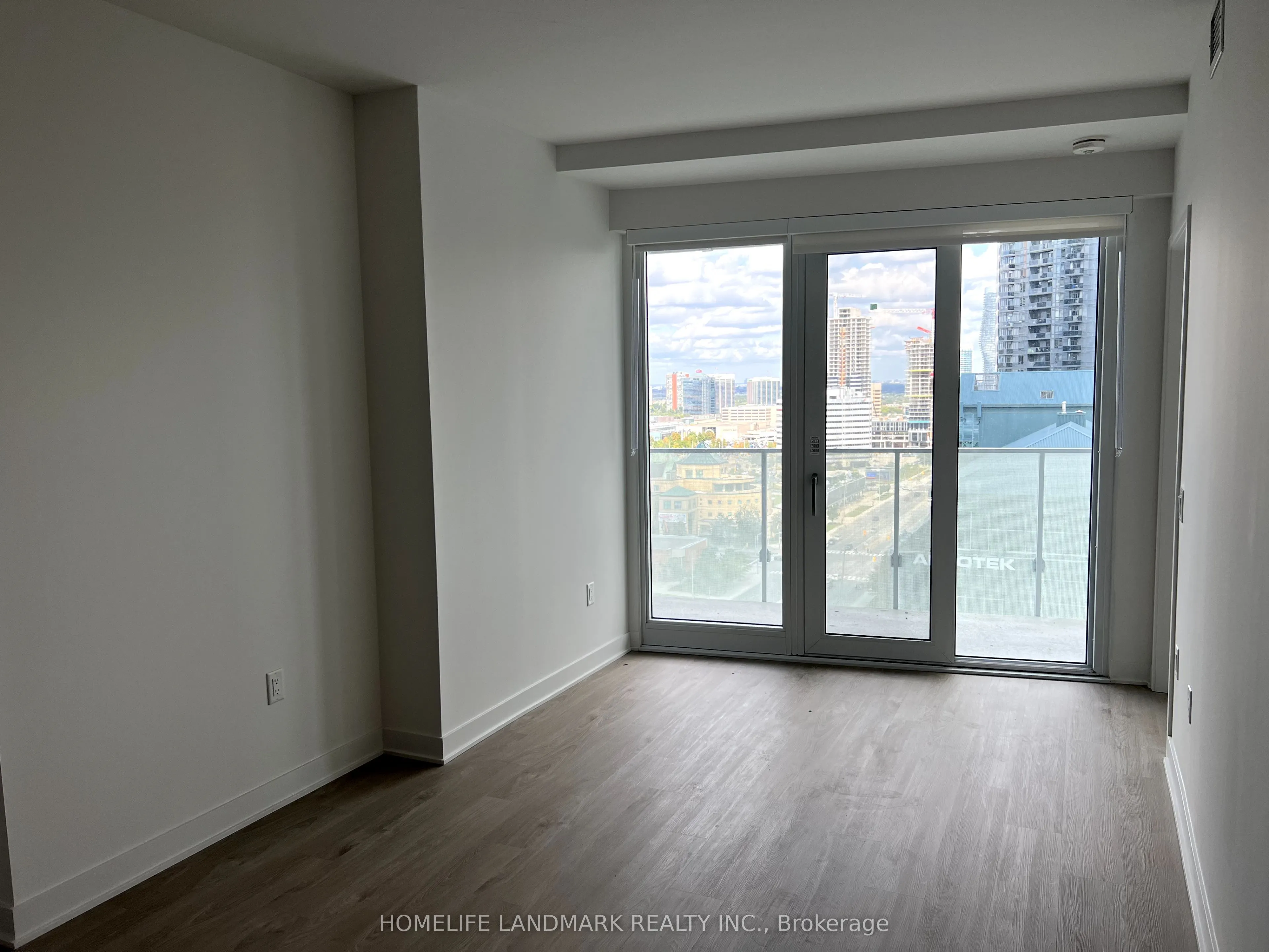 3900 Confederation Parkway, #1501