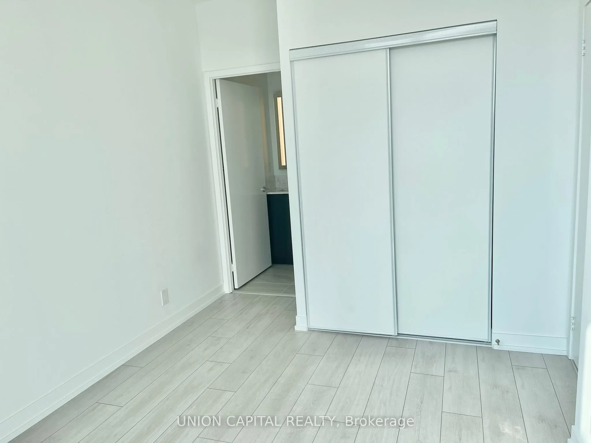 270 Dufferin Street, #604