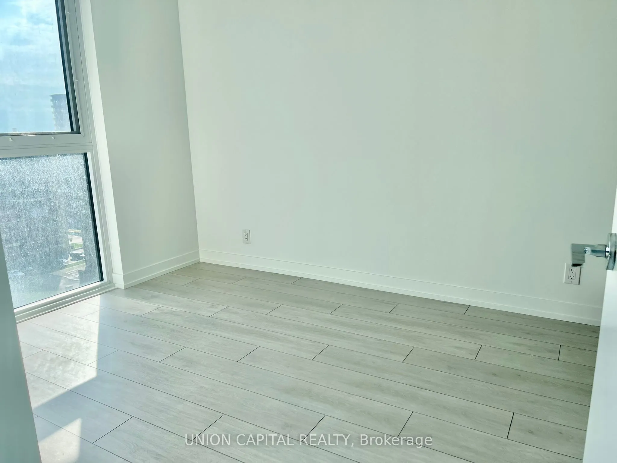 270 Dufferin Street, #604