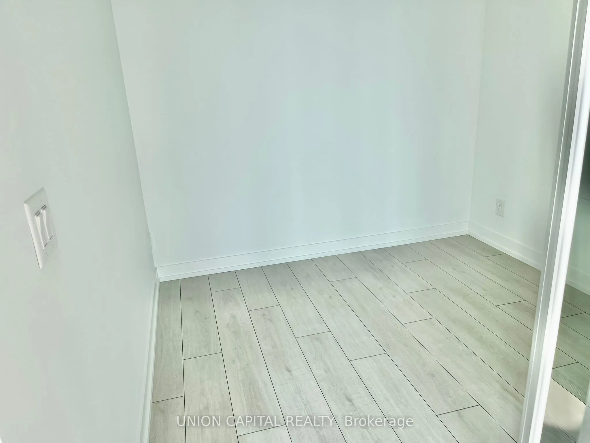270 Dufferin Street, #604