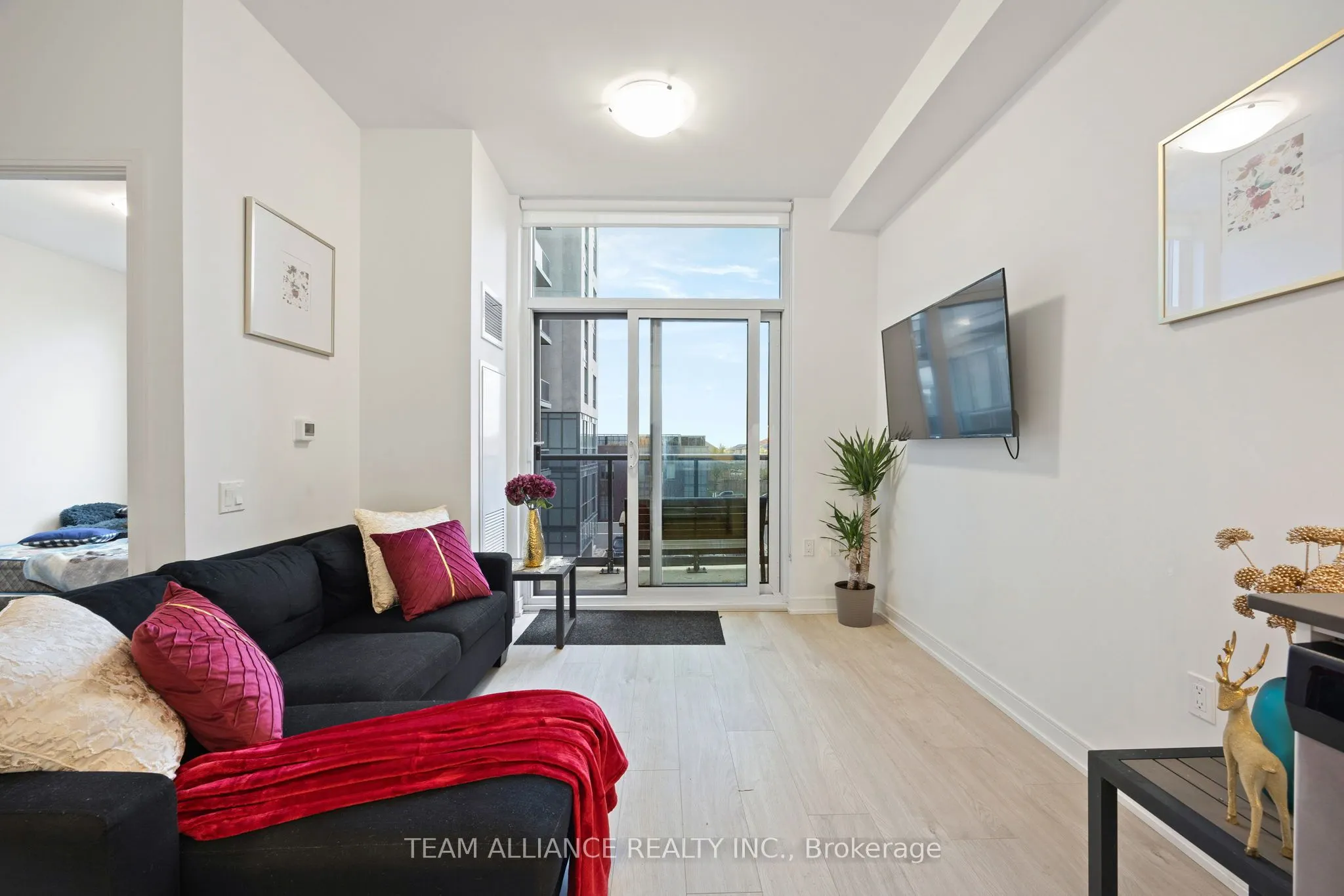 8 Nahani Way, #316