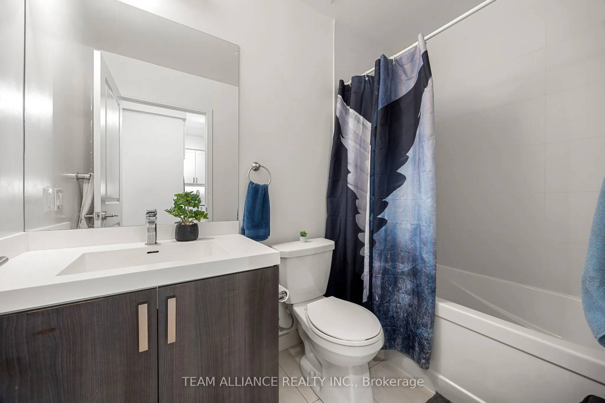 8 Nahani Way, #316