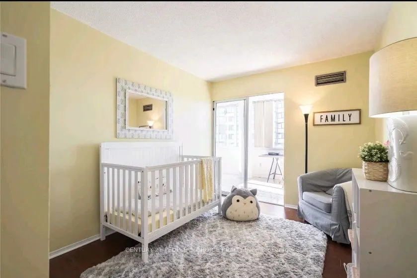21 Markbrook Lane, #1402
