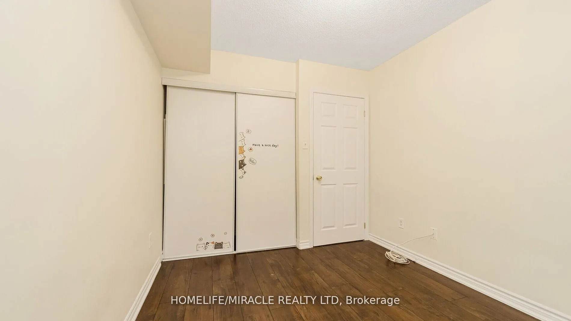 125 George Appleton Way, #1004