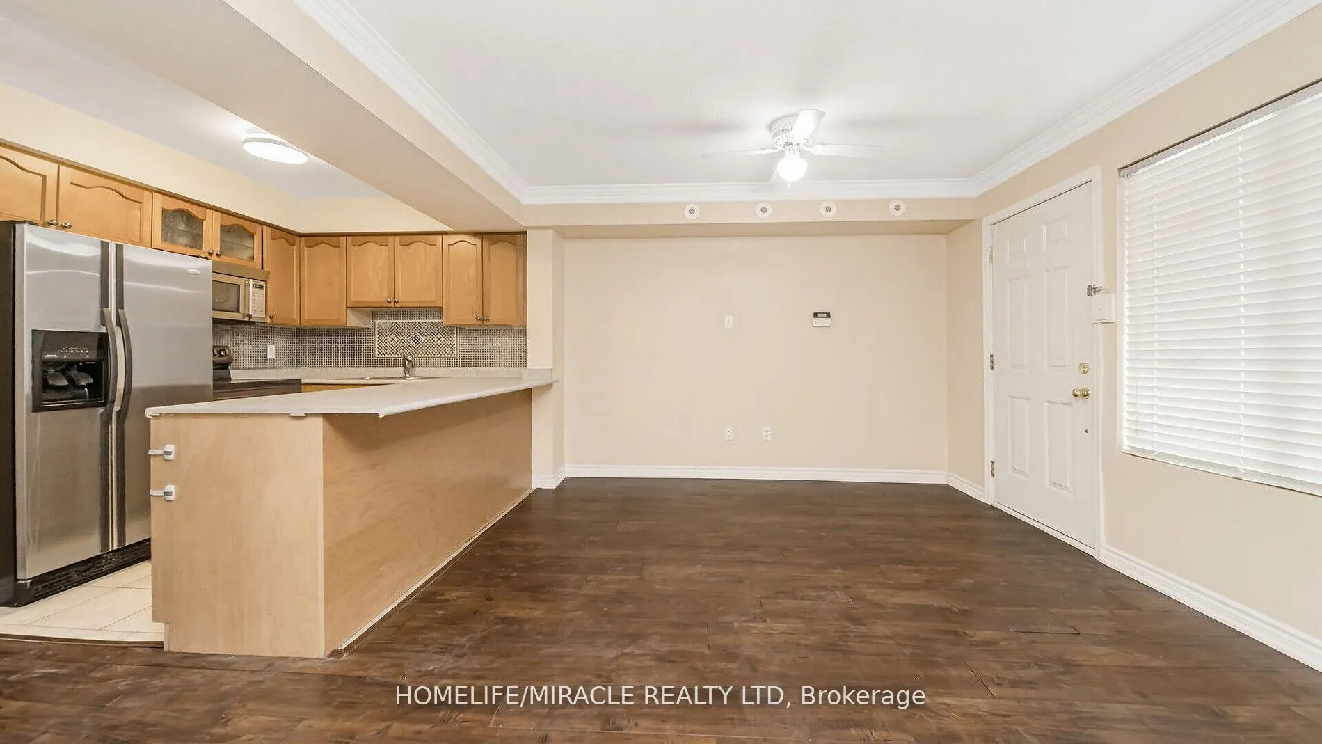 125 George Appleton Way, #1004