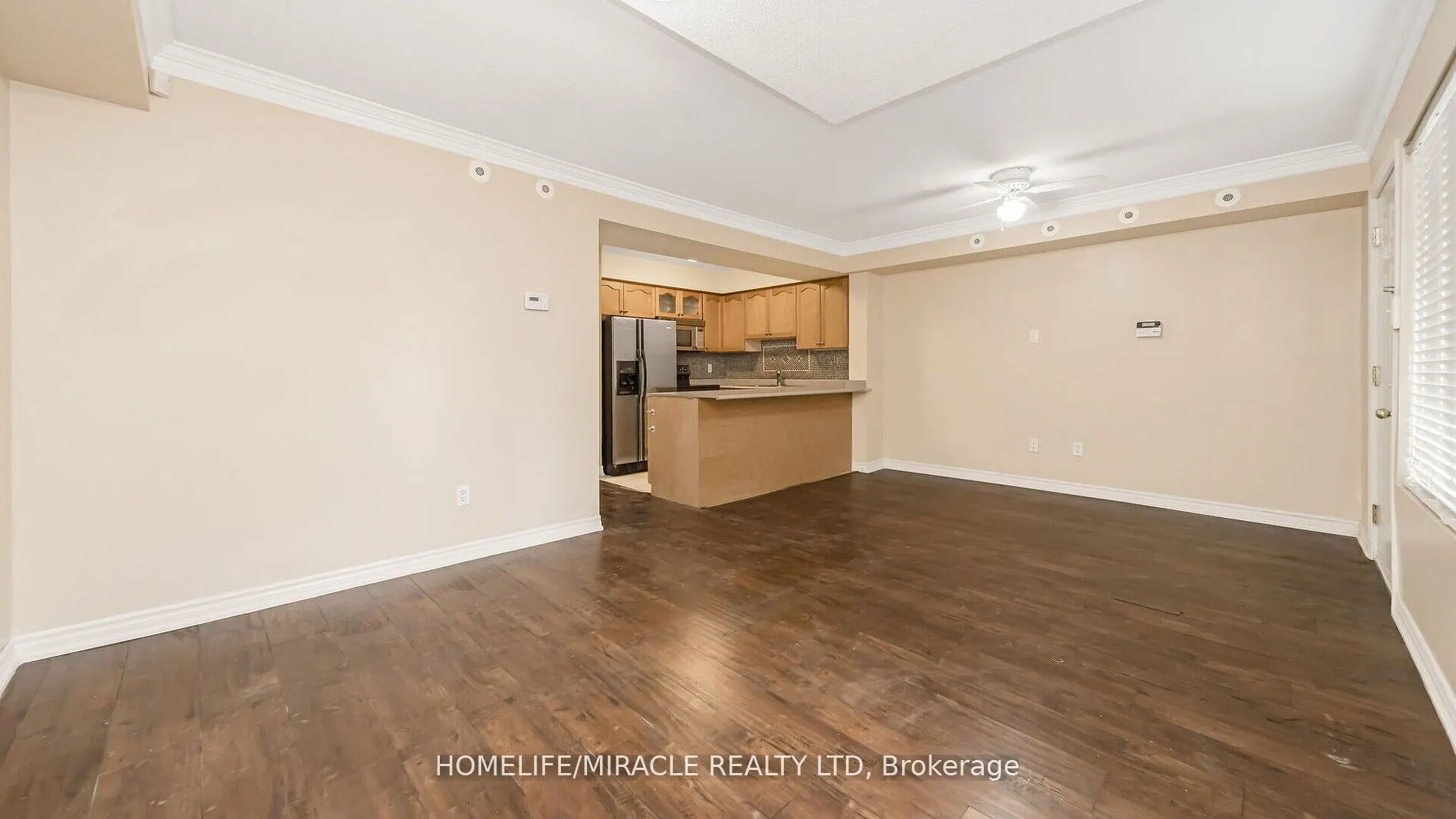 125 George Appleton Way, #1004