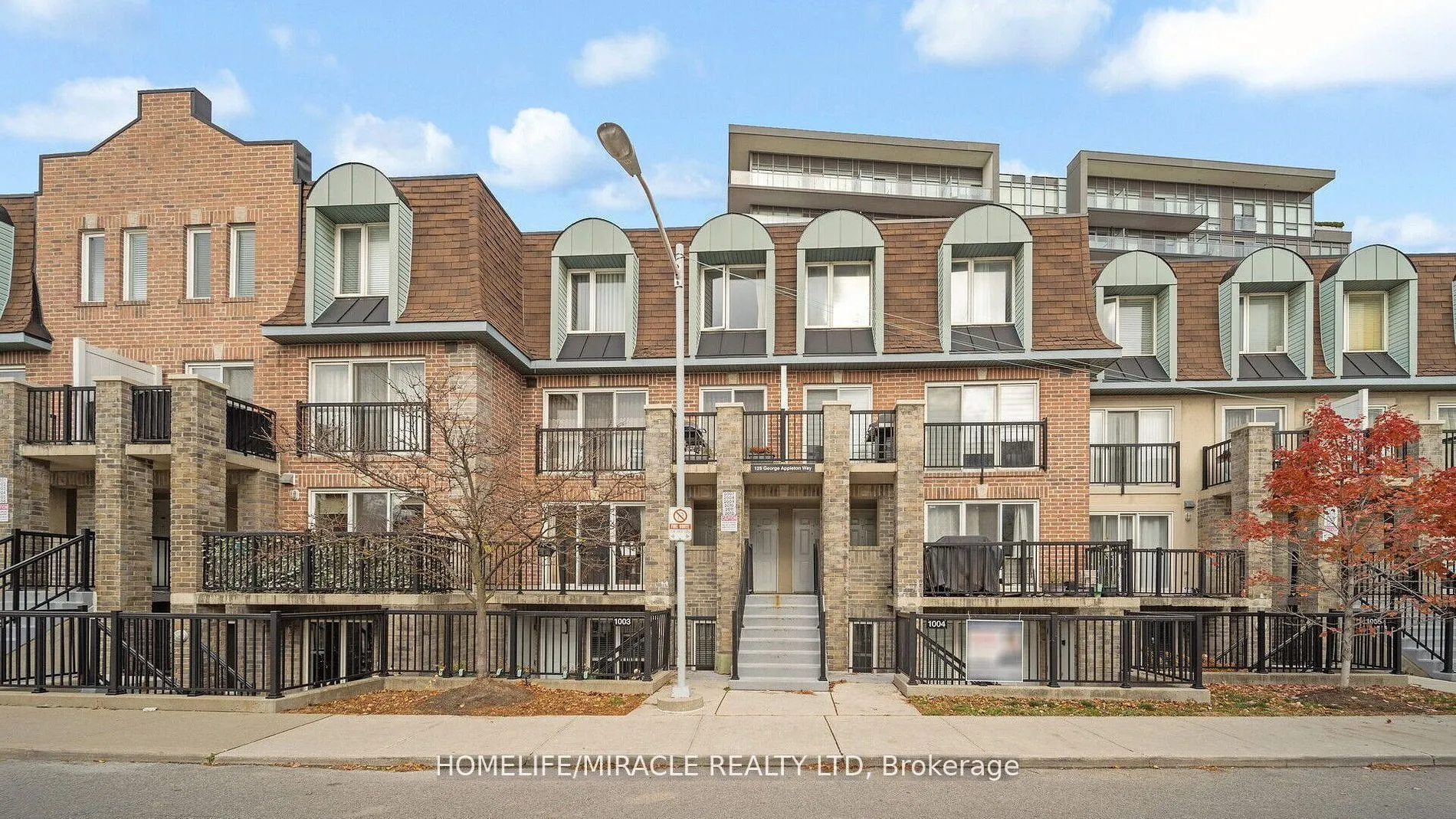 125 George Appleton Way, #1004