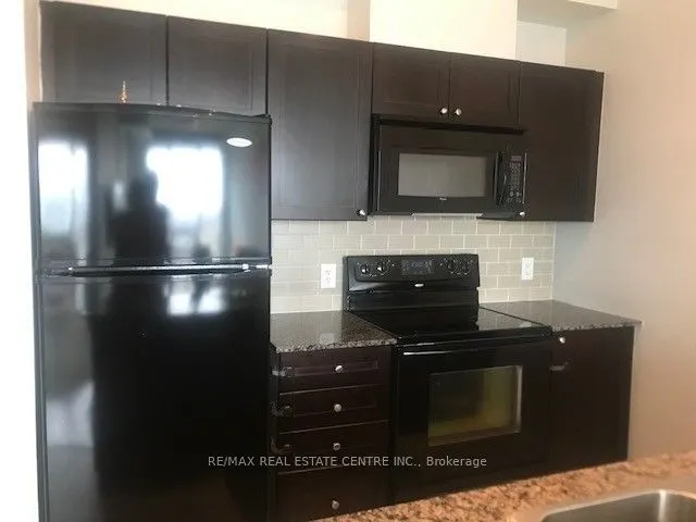 3525 Kariya Drive, #1903