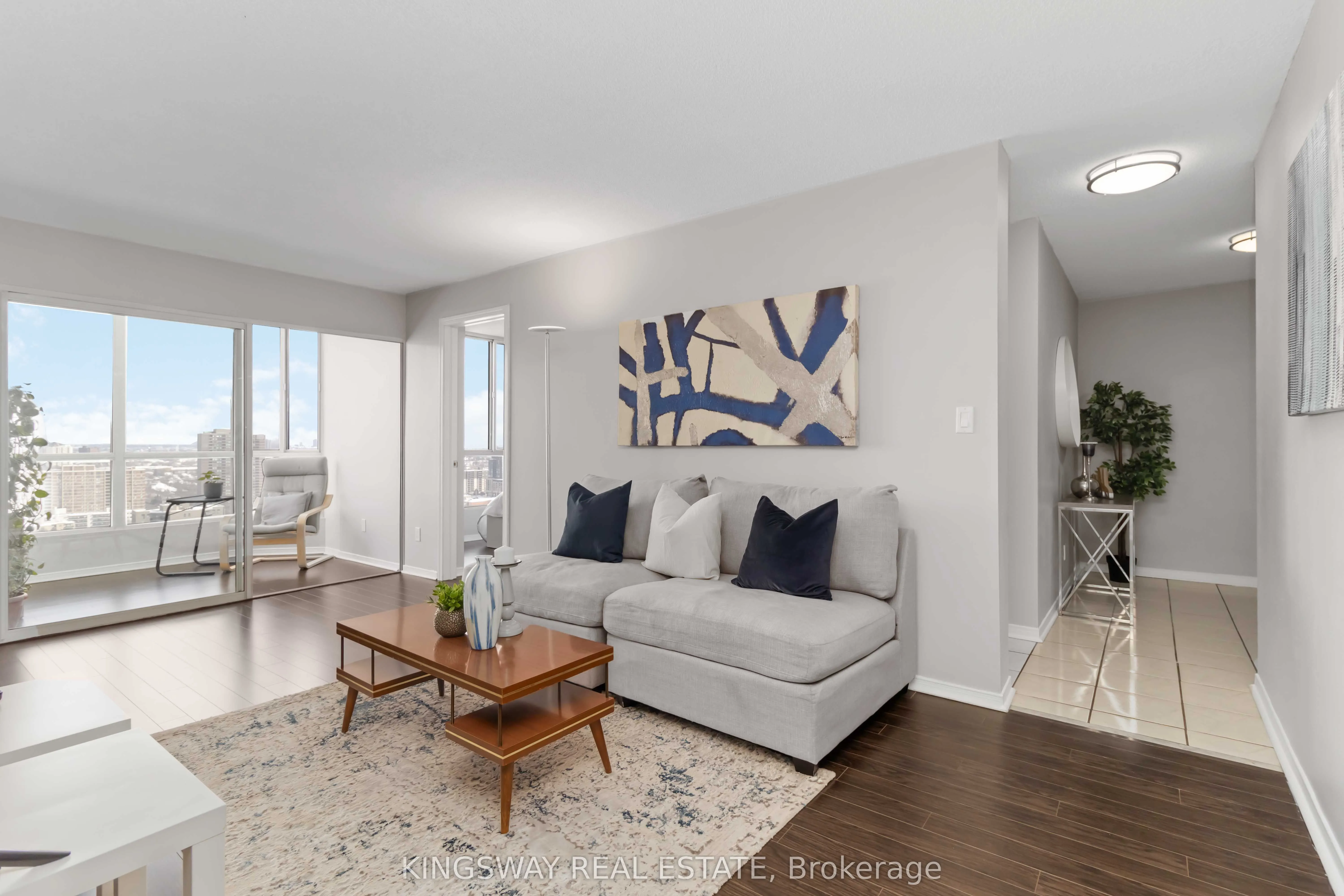 145 Hillcrest Avenue, #2207