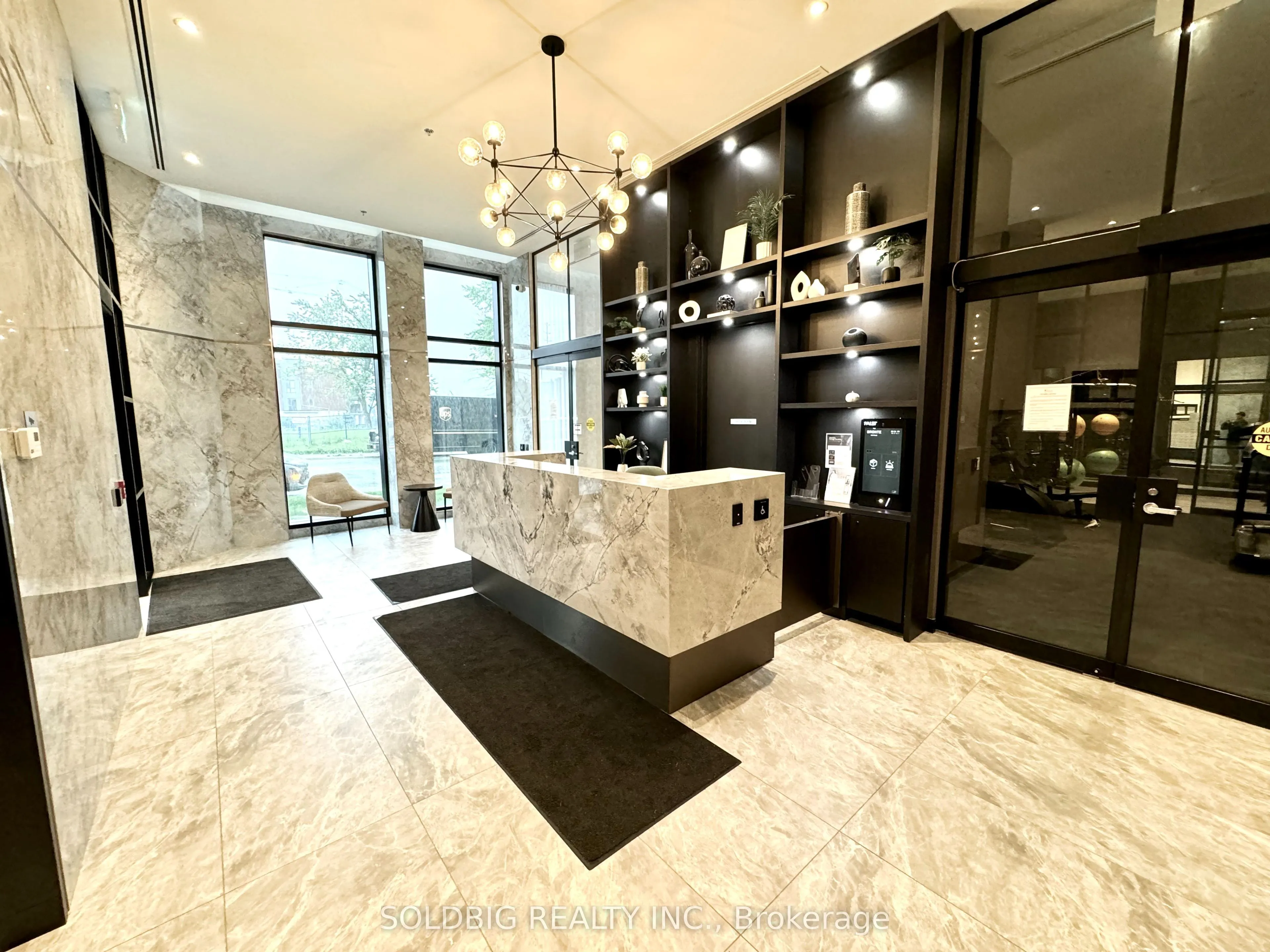 3005 pine glen Road, #712