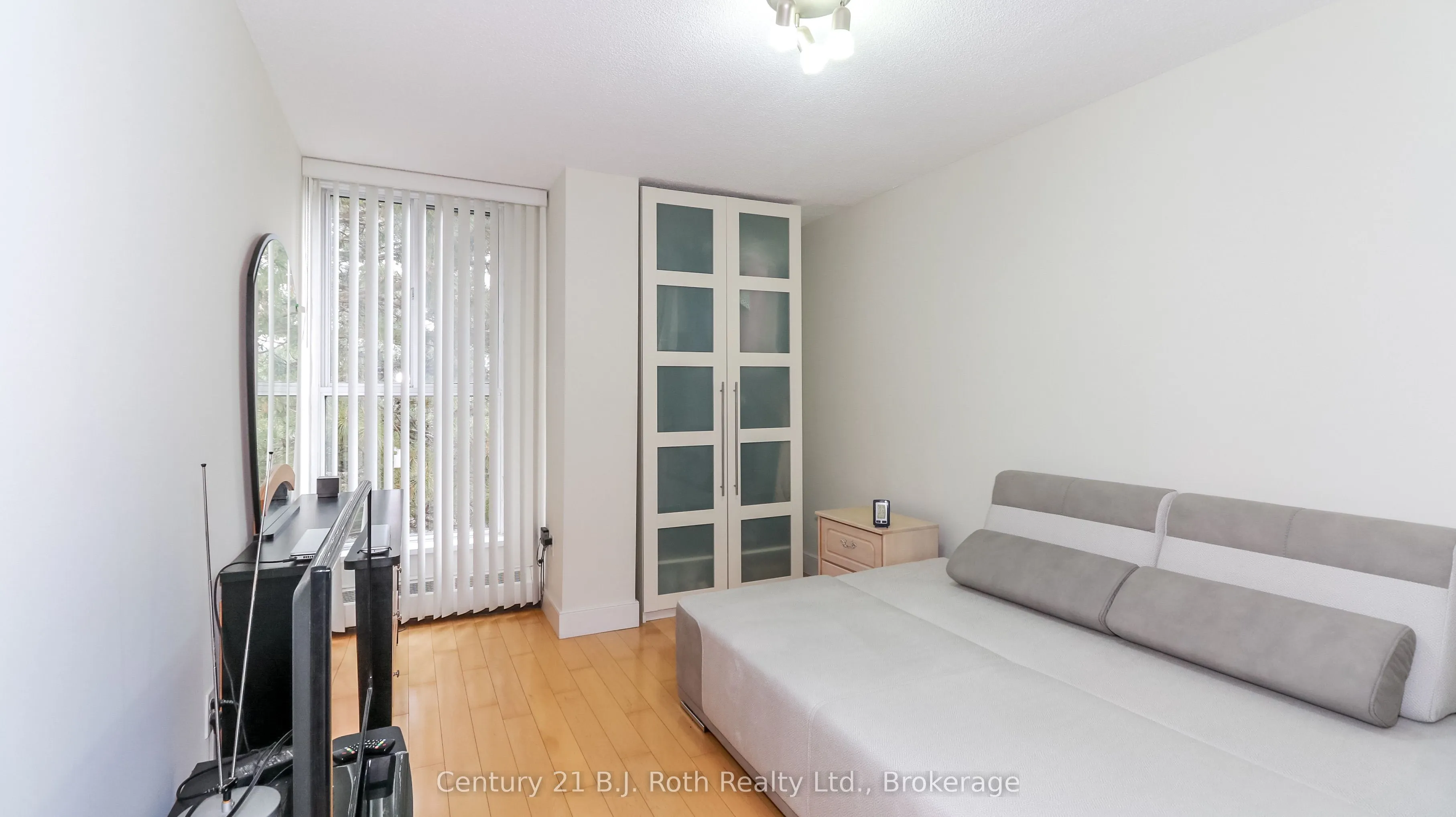 420 Mill Road W, #412