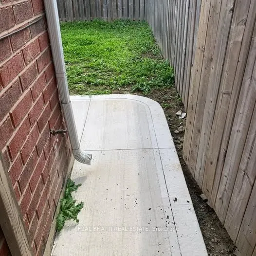 39 bramtrail Gate