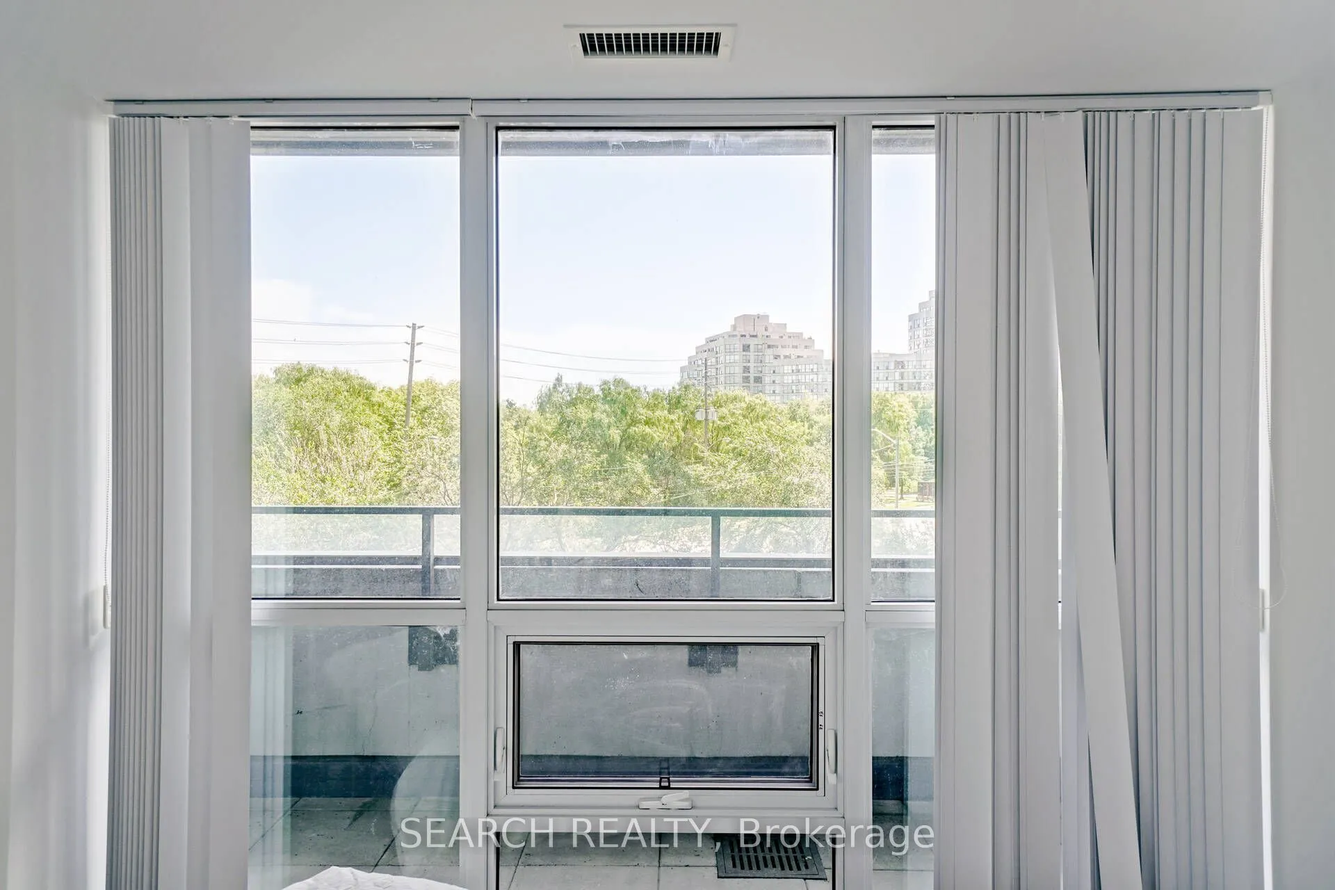 2212 Lakeshore Boulevard W, #316
