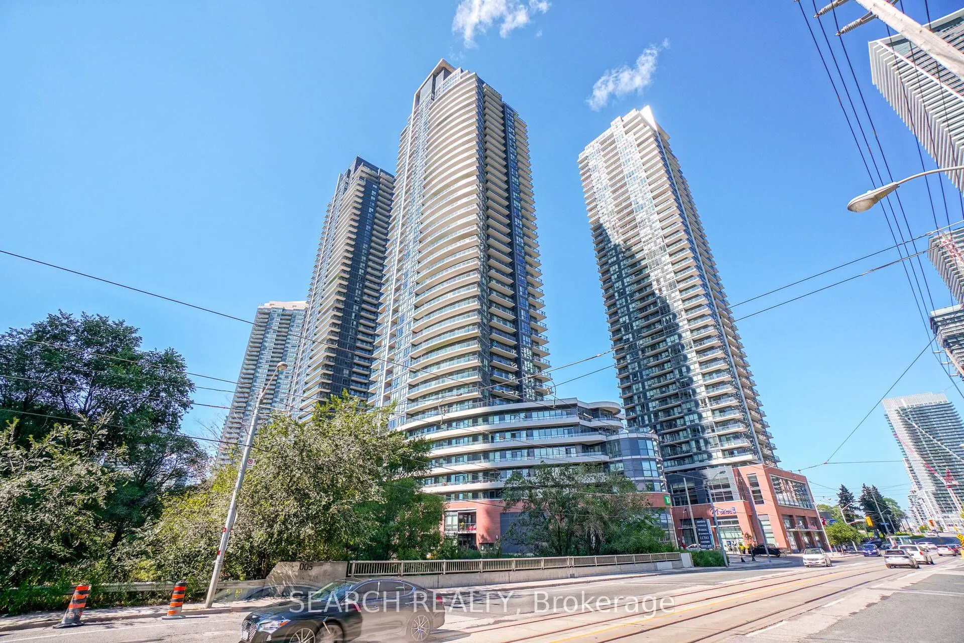 2212 Lakeshore Boulevard W, #316