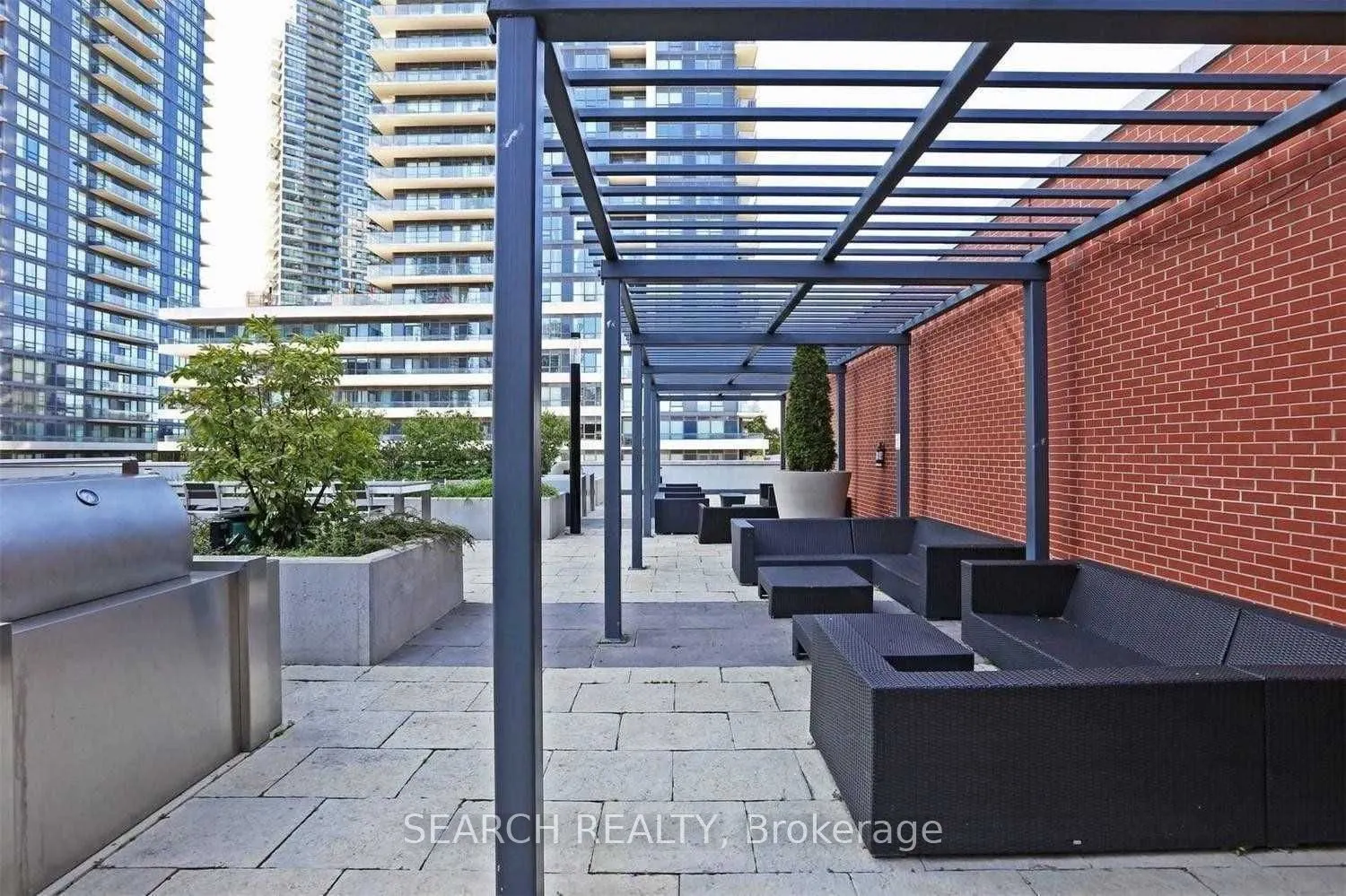 2212 Lakeshore Boulevard W, #316