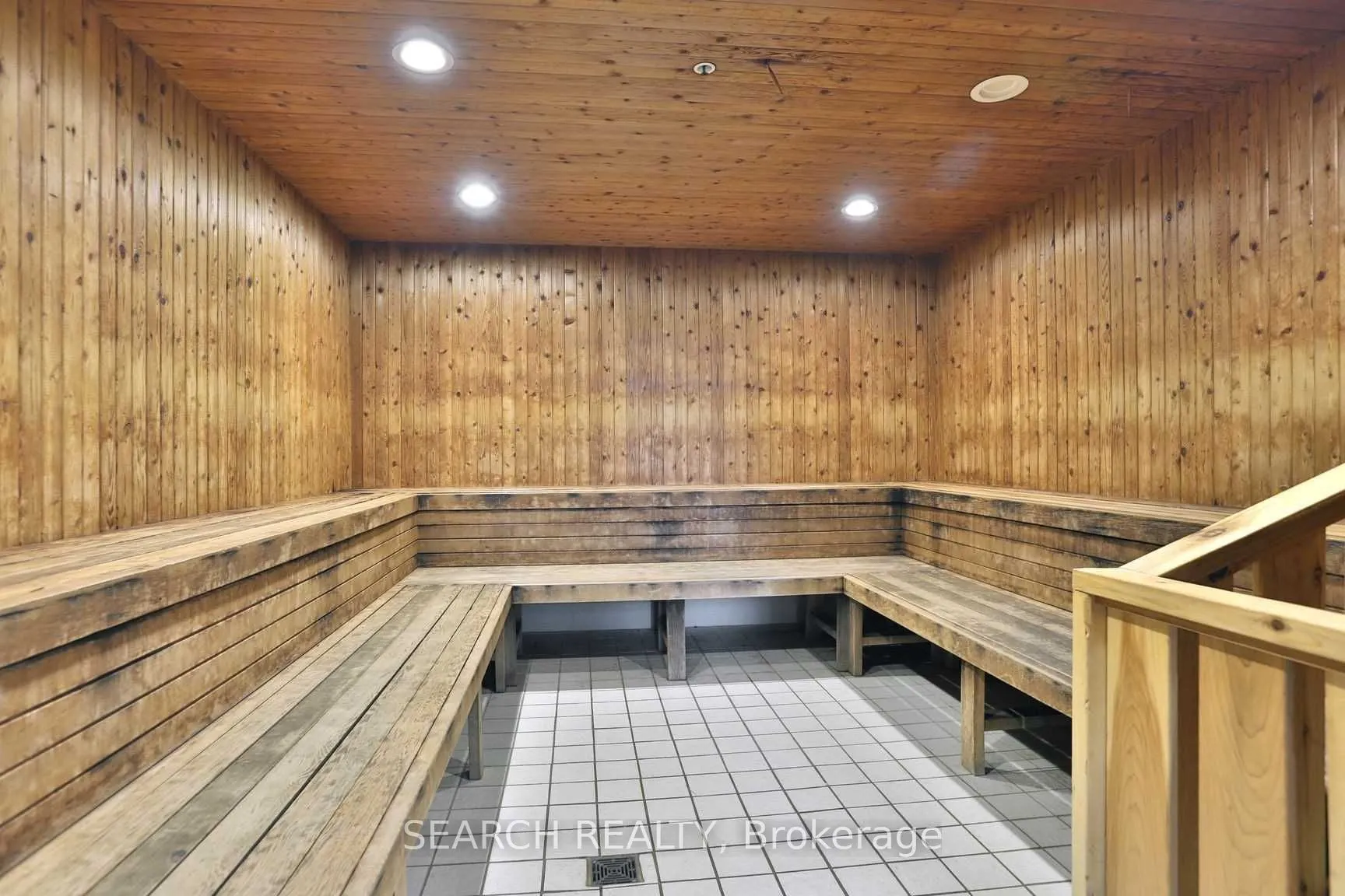 2212 Lakeshore Boulevard W, #316