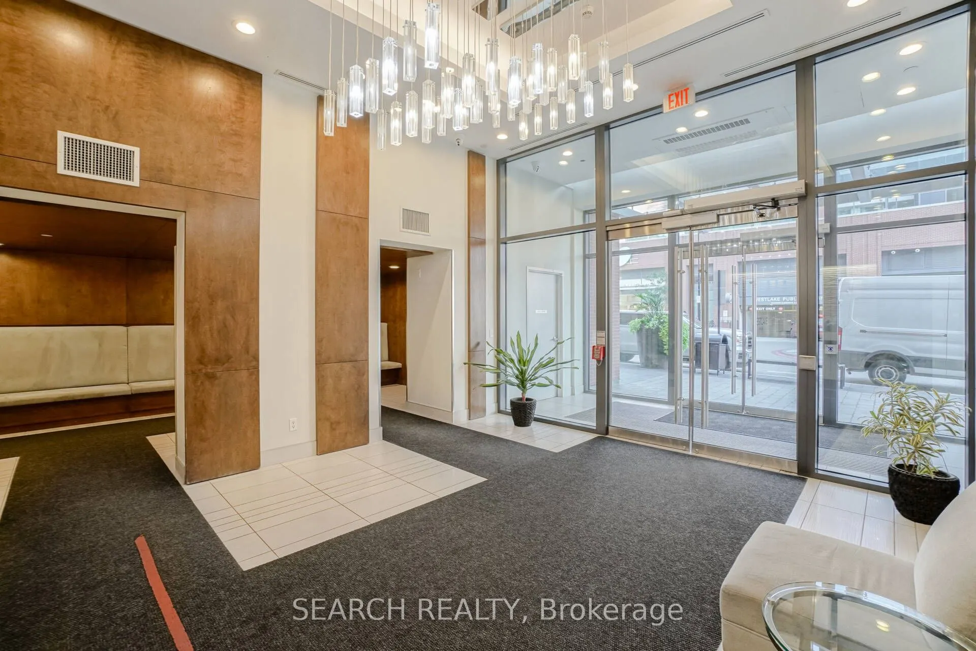 2212 Lakeshore Boulevard W, #316