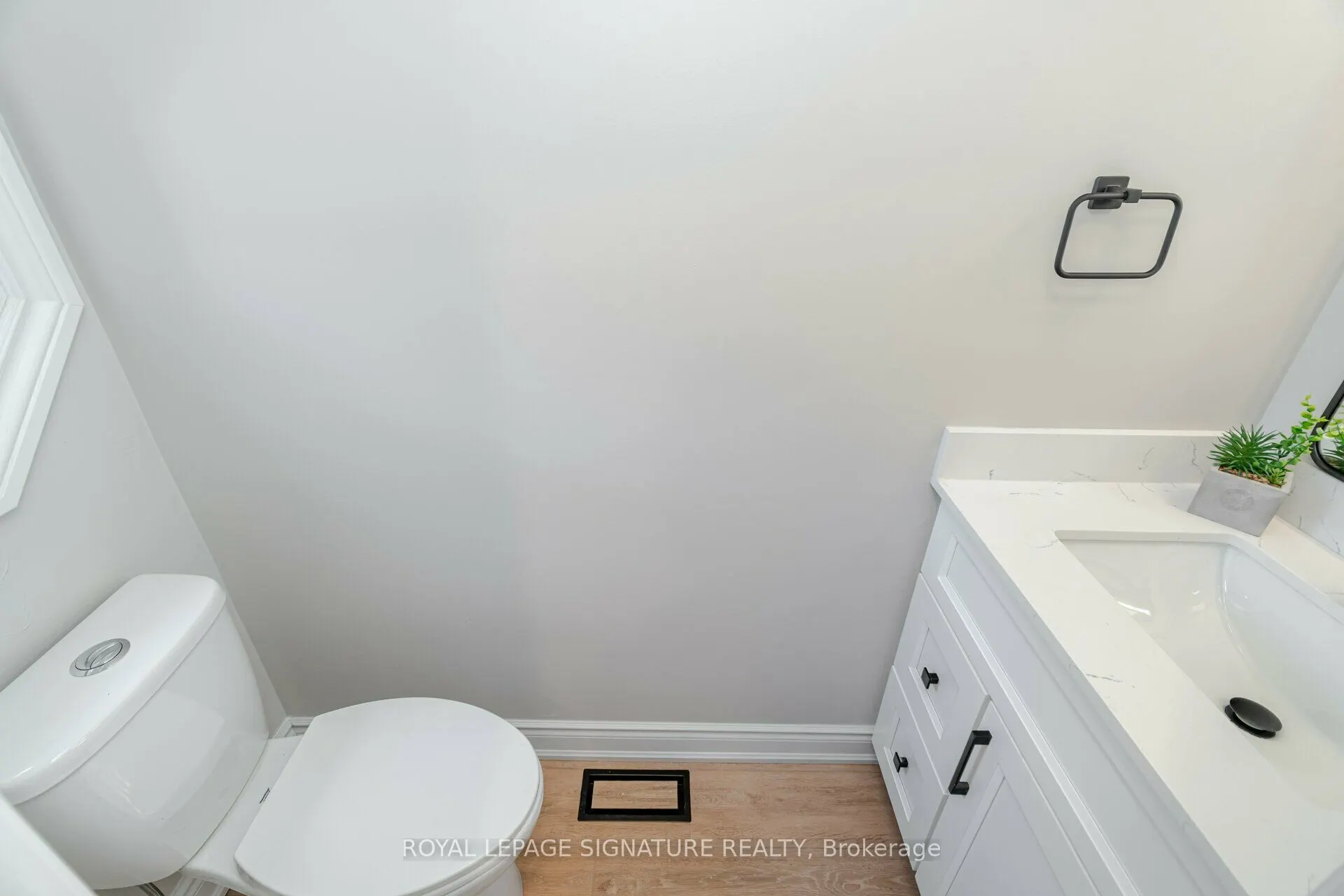 5659 Glen Erin Drive, #58