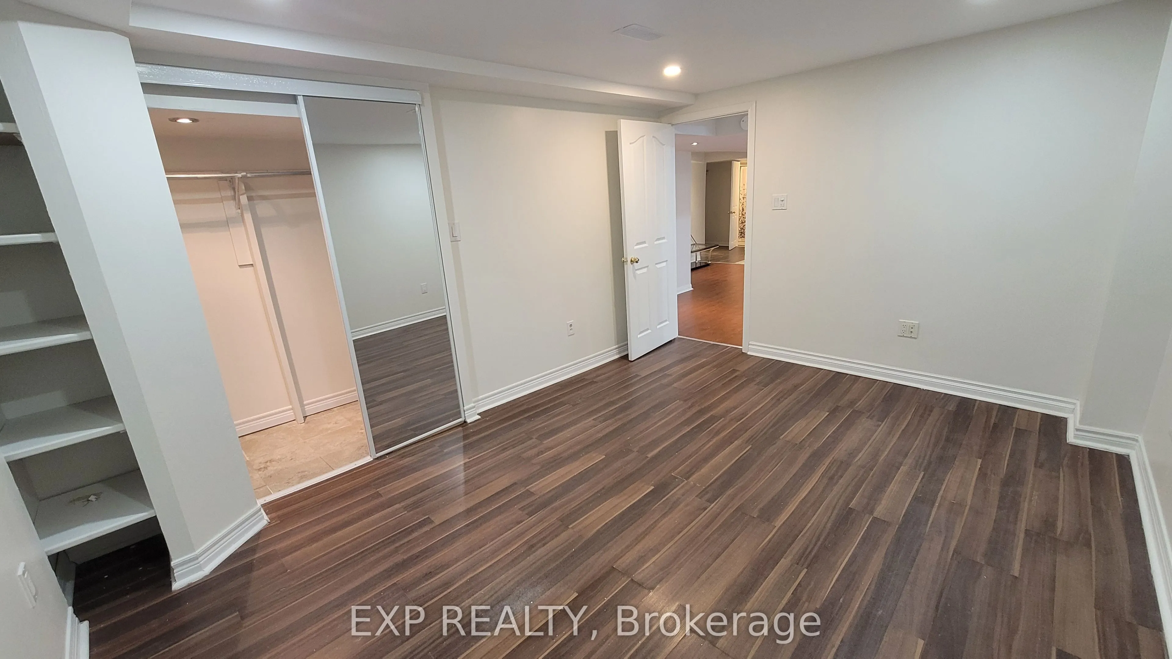 3298 Cambourne Crescent #Bsmt