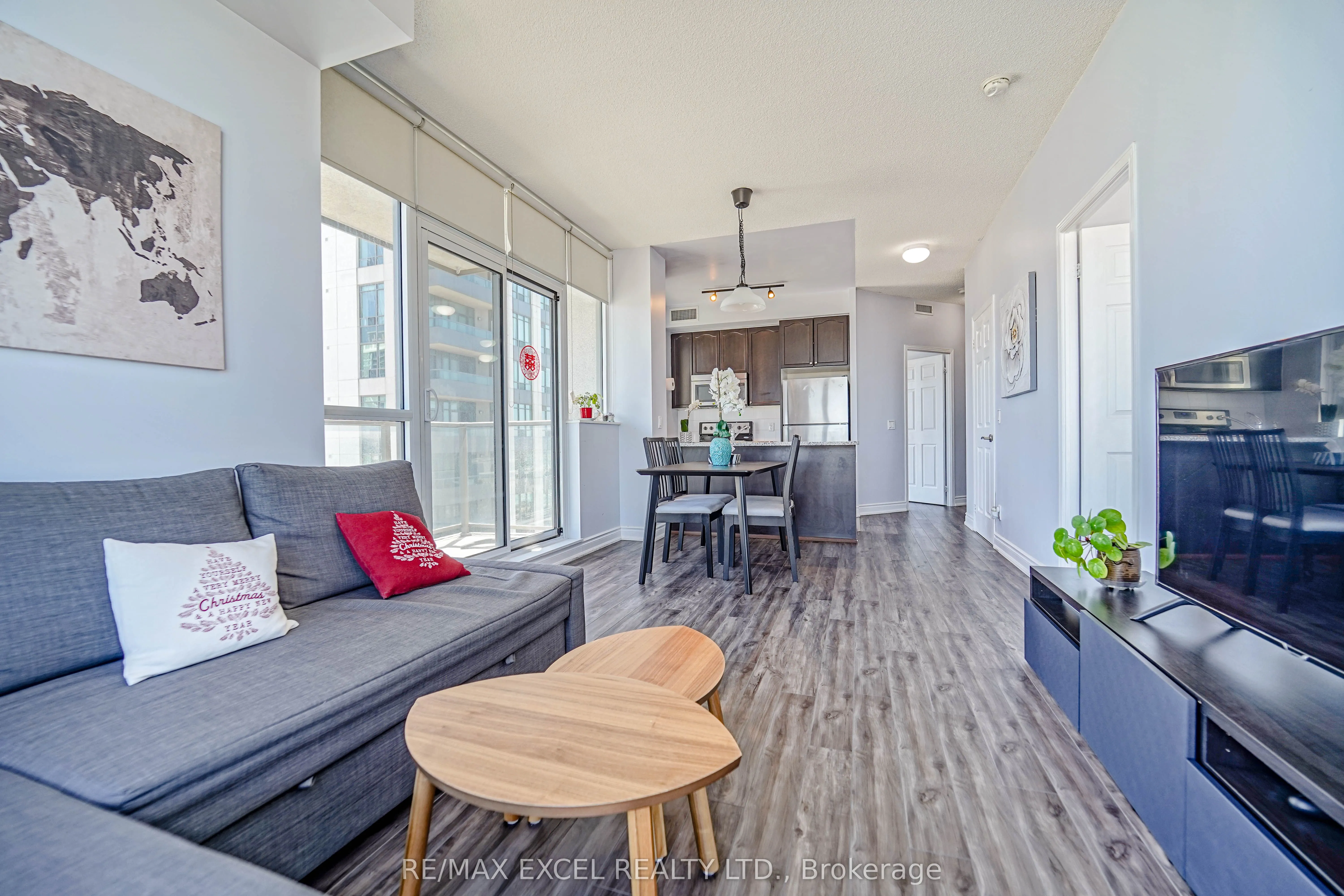 339 Rathburn Road W, #1905