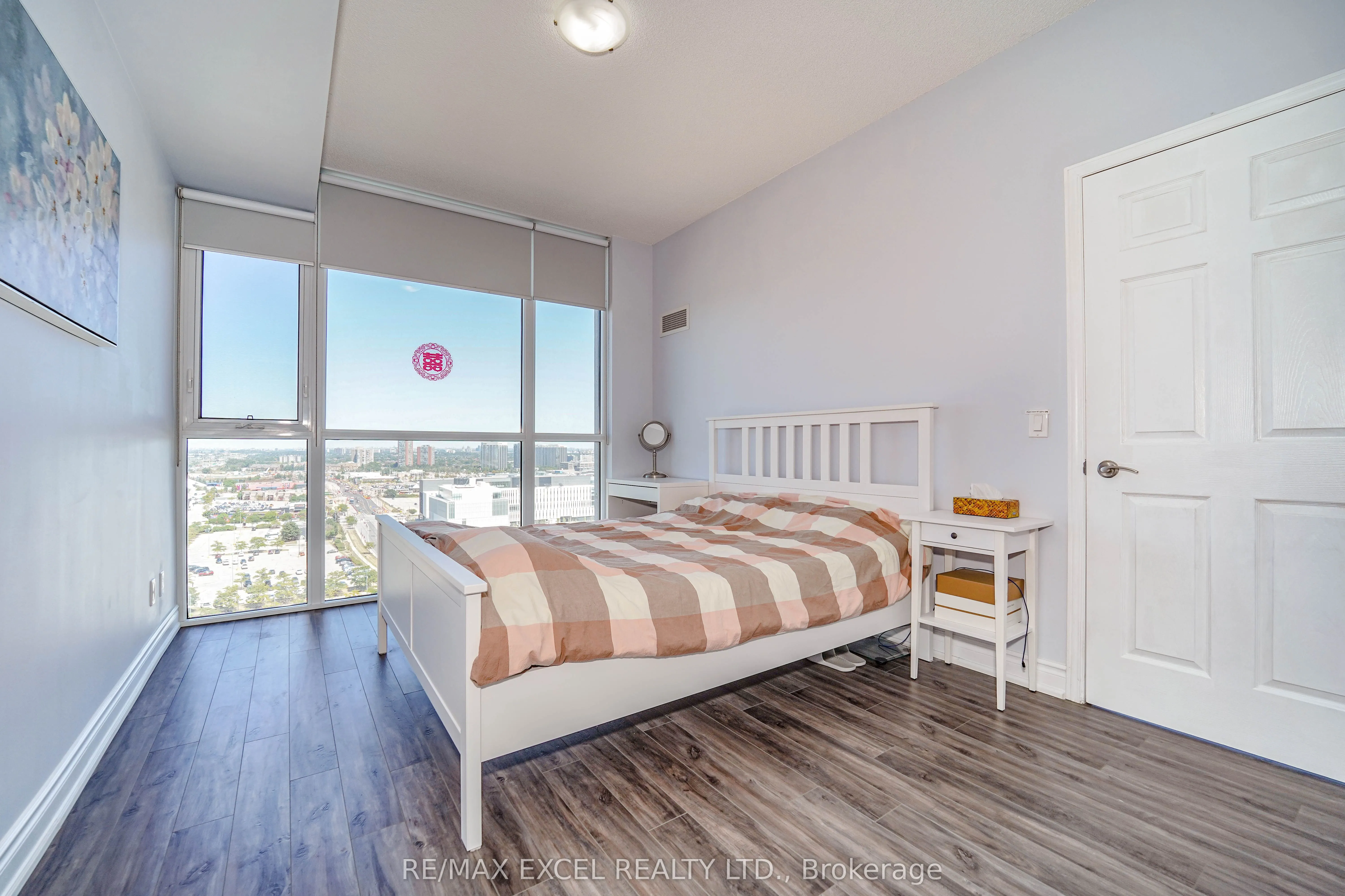 339 Rathburn Road W, #1905
